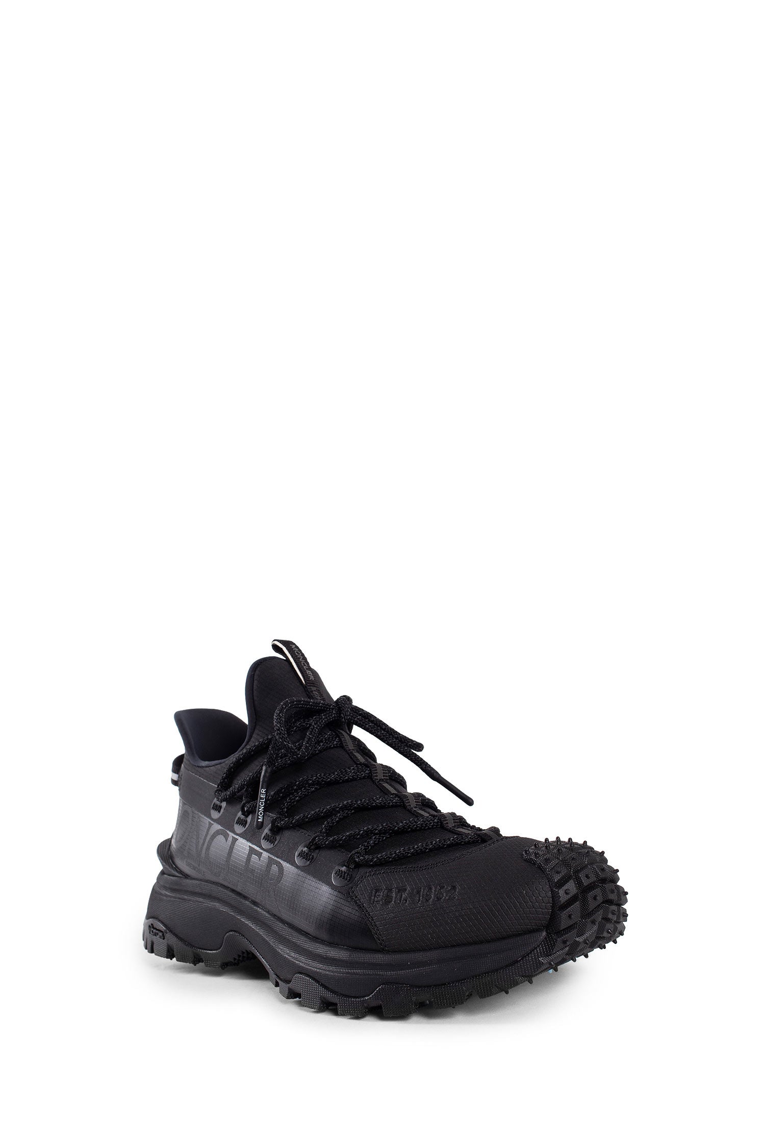 MONCLER WOMAN BLACK SNEAKERS