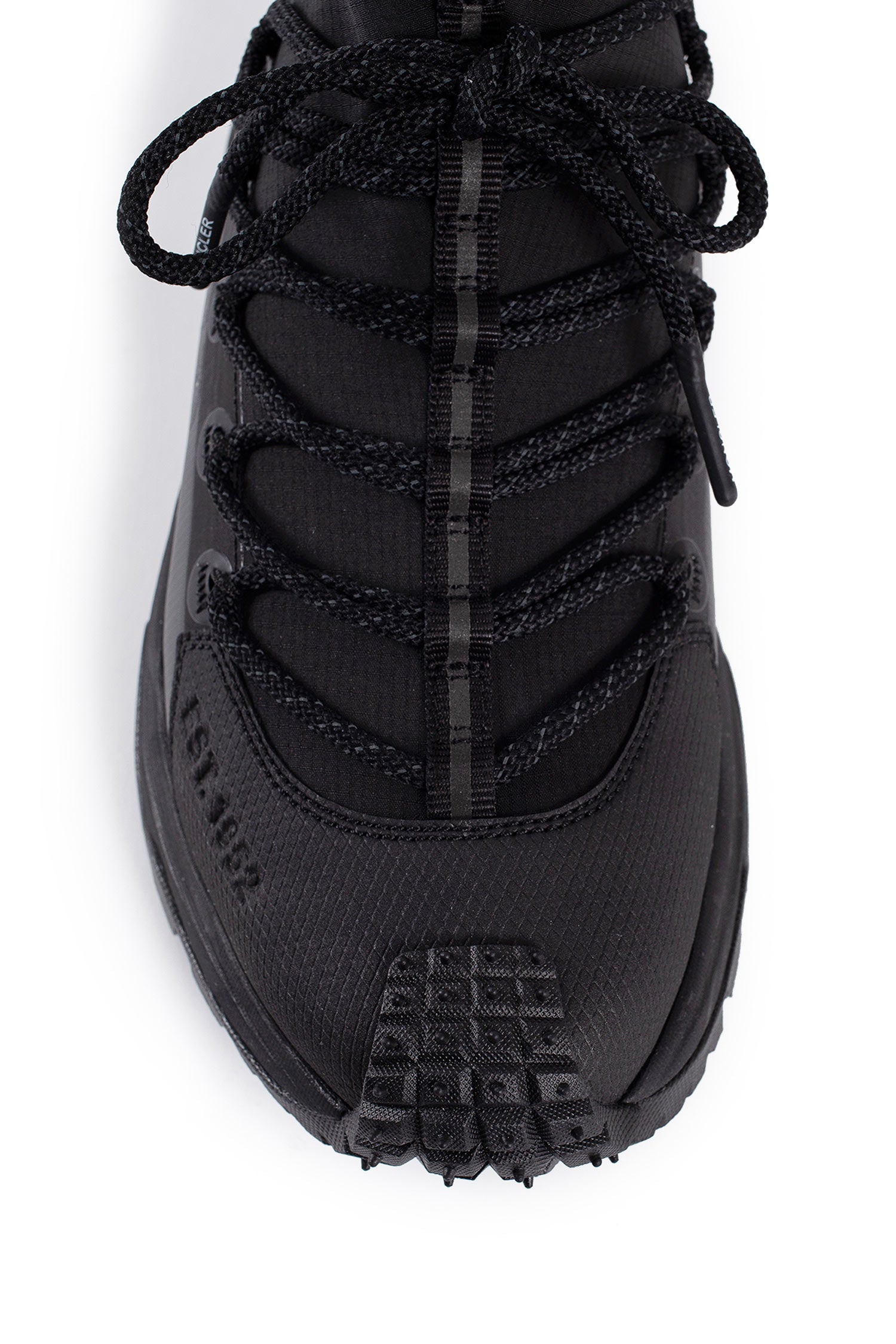 MONCLER WOMAN BLACK SNEAKERS