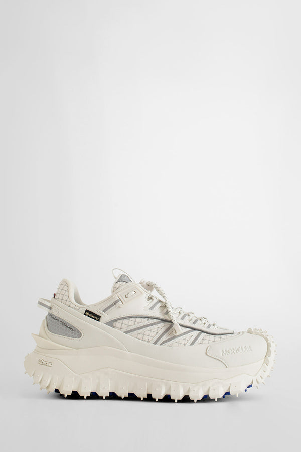 MONCLER WOMAN OFF-WHITE SNEAKERS