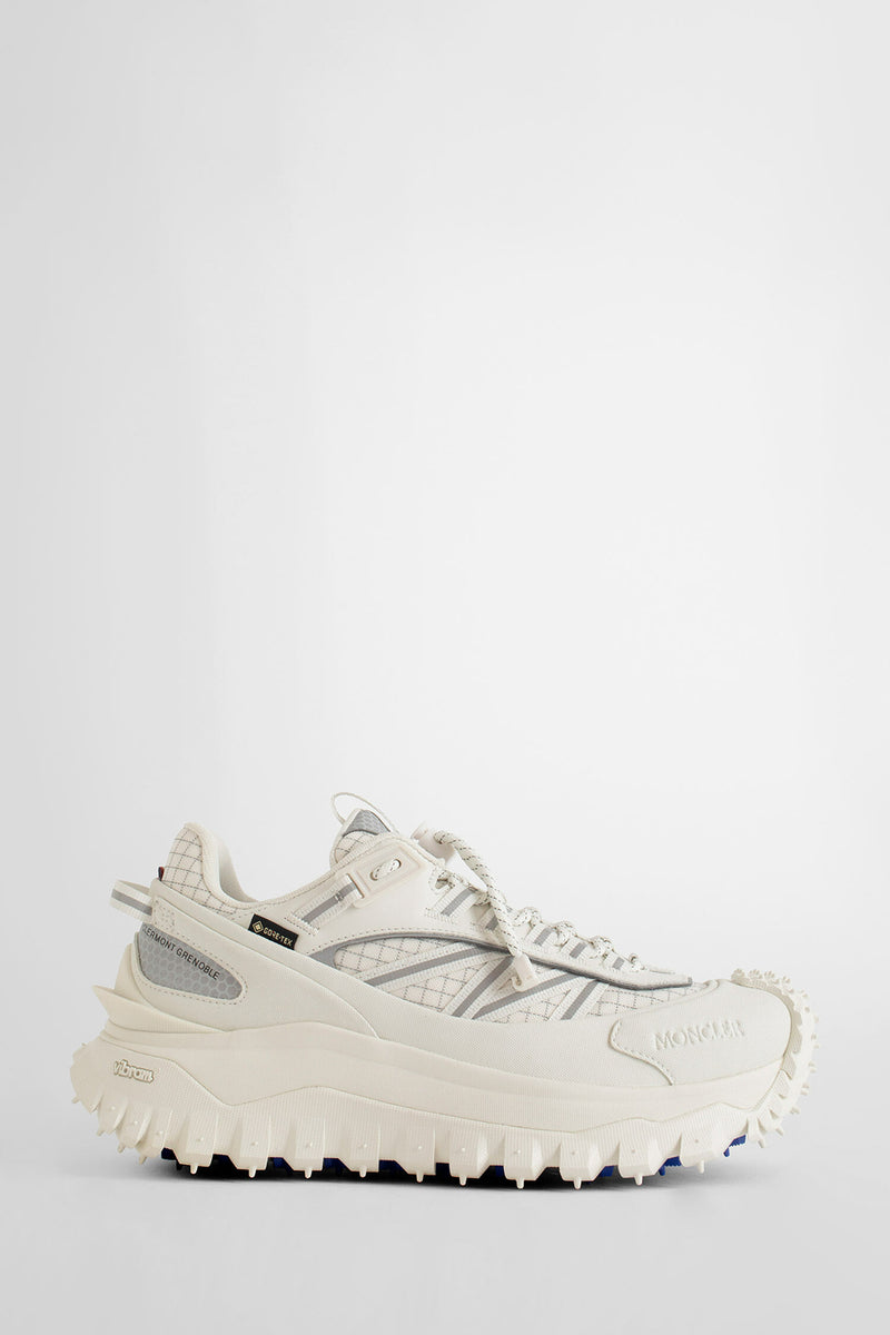 MONCLER WOMAN OFF-WHITE SNEAKERS