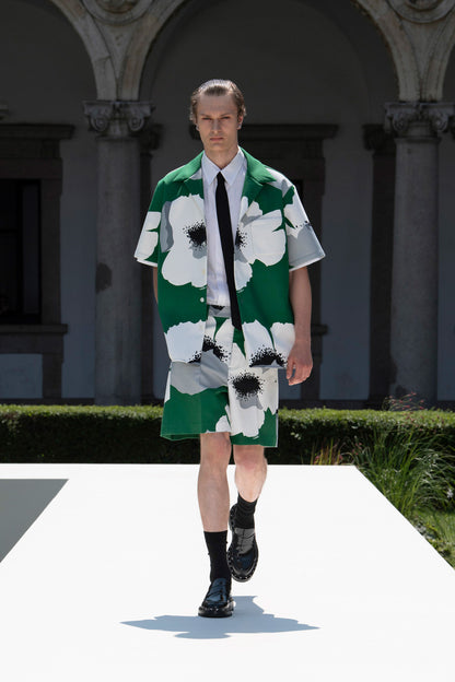 Antonioli VALENTINO MAN GREEN SHORTS & SKIRTS