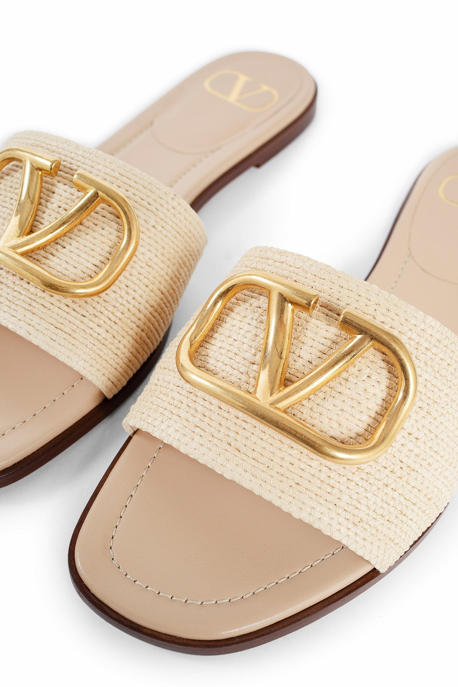 VALENTINO WOMAN BEIGE SANDALS & SLIDES