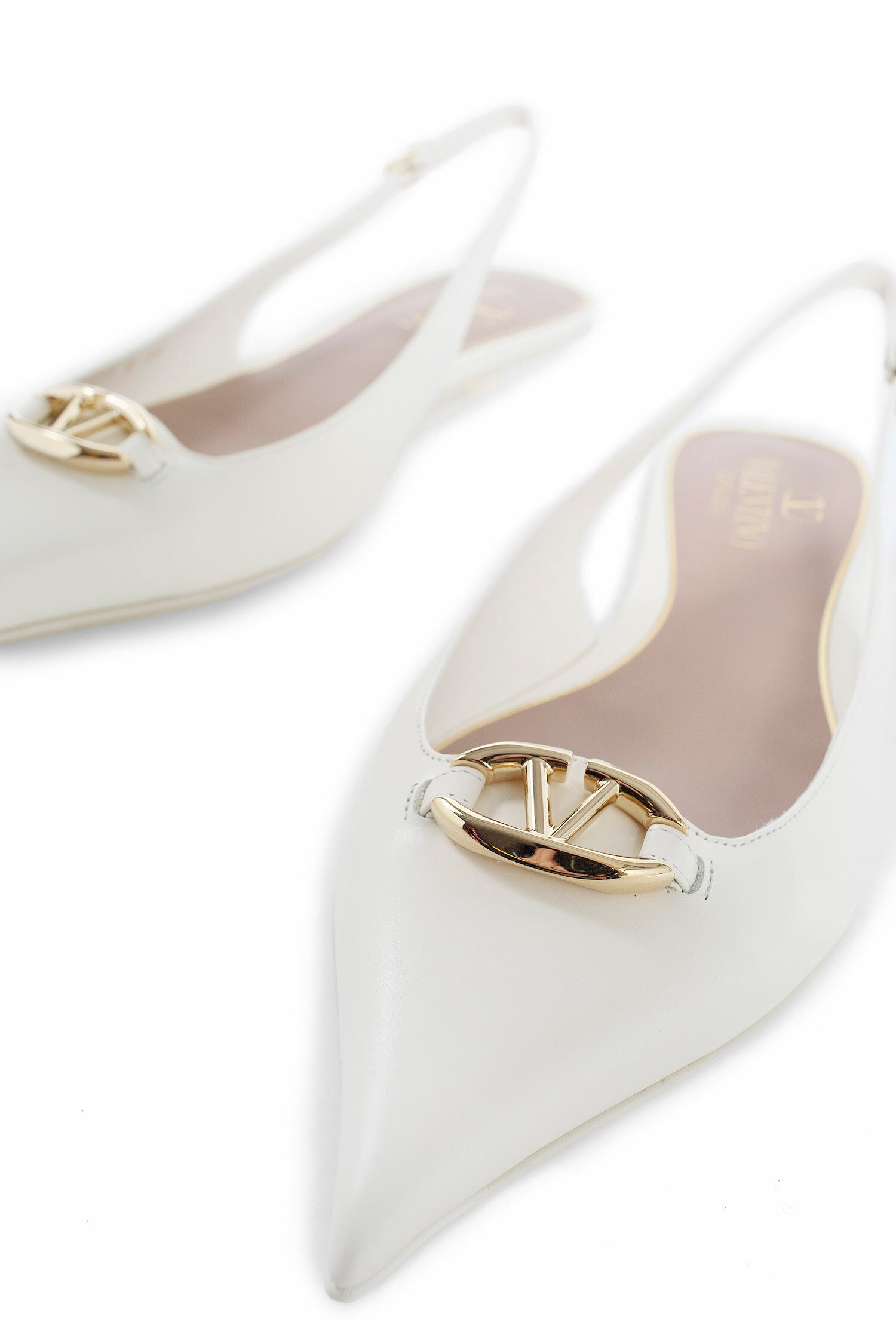 VALENTINO WOMAN OFF-WHITE FLATS