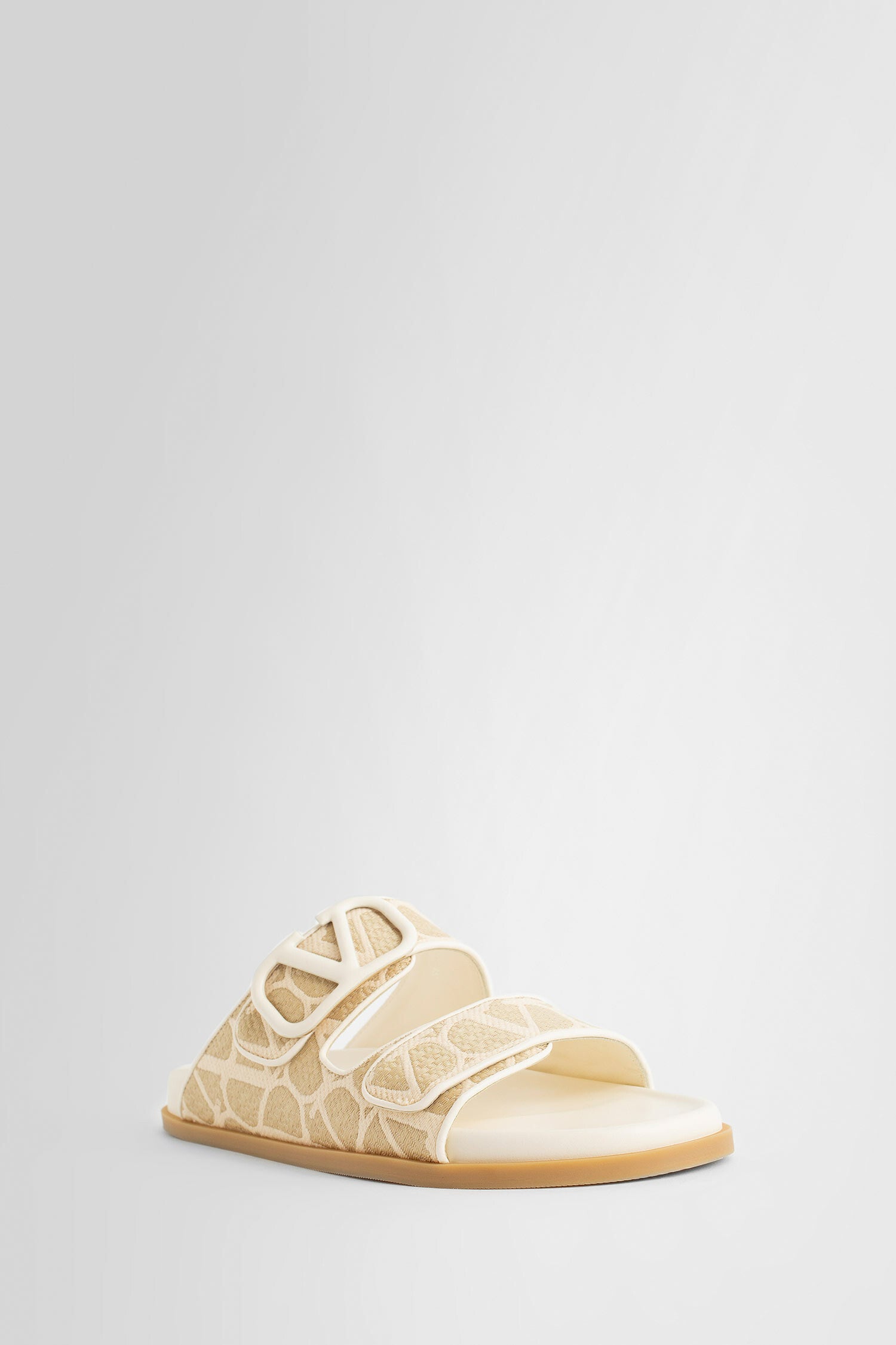 VALENTINO WOMAN OFF-WHITE SANDALS & SLIDES