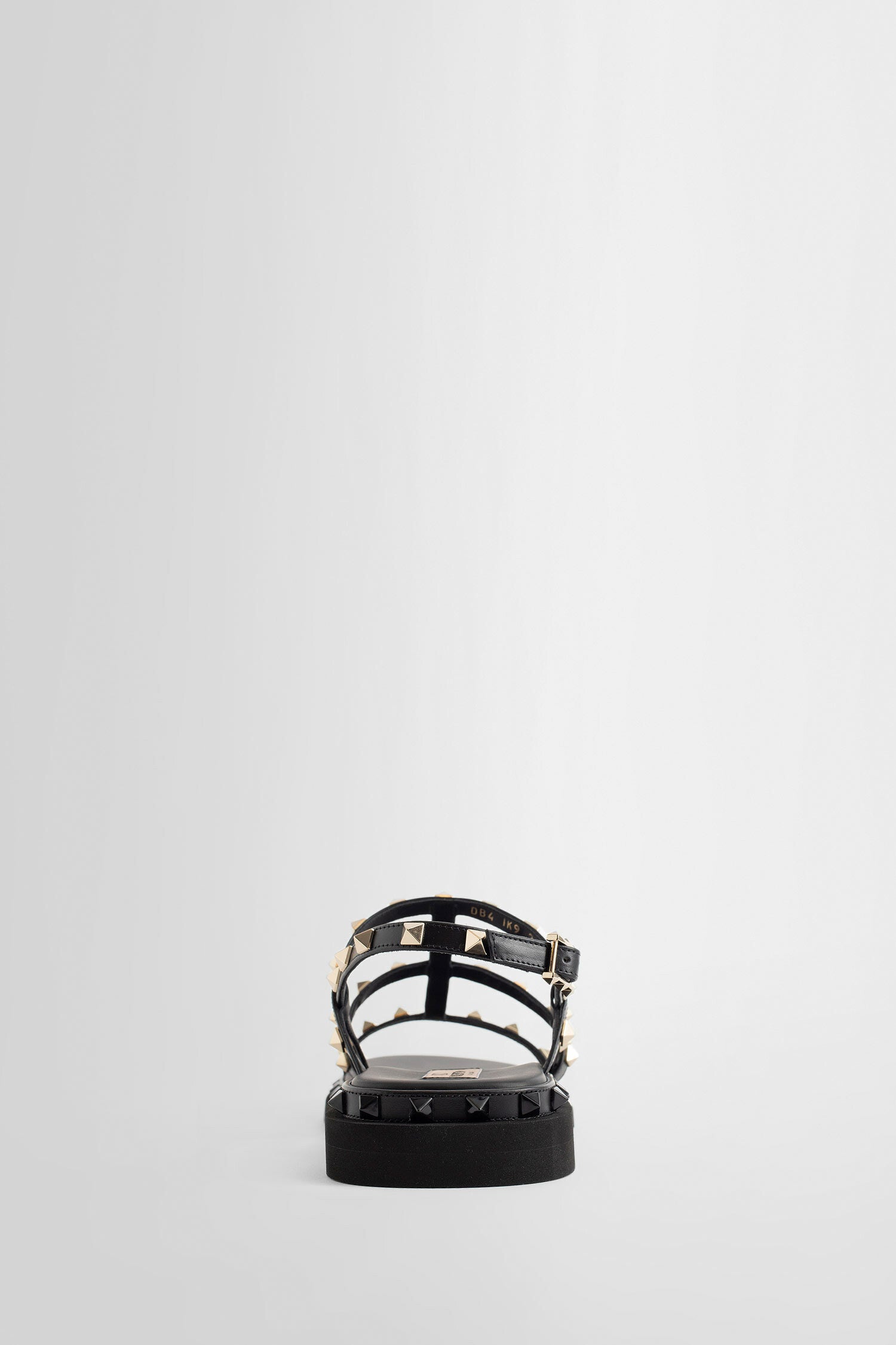 VALENTINO WOMAN BLACK SANDALS & SLIDES