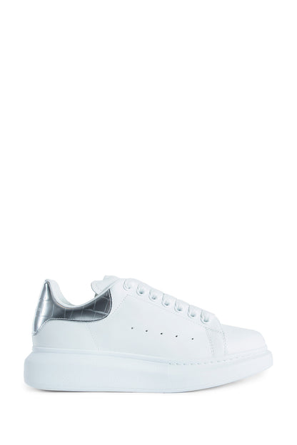 Oversized Sneakers