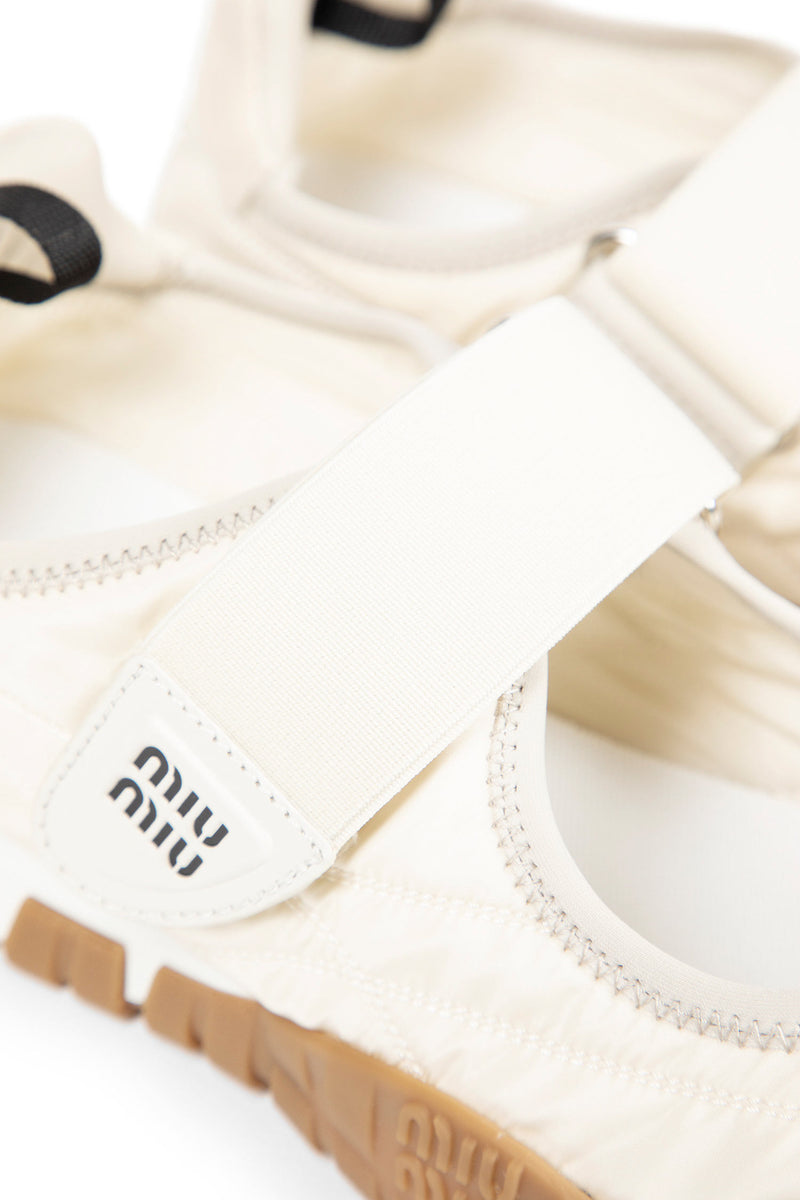 Tyre Ballerina Sneakers