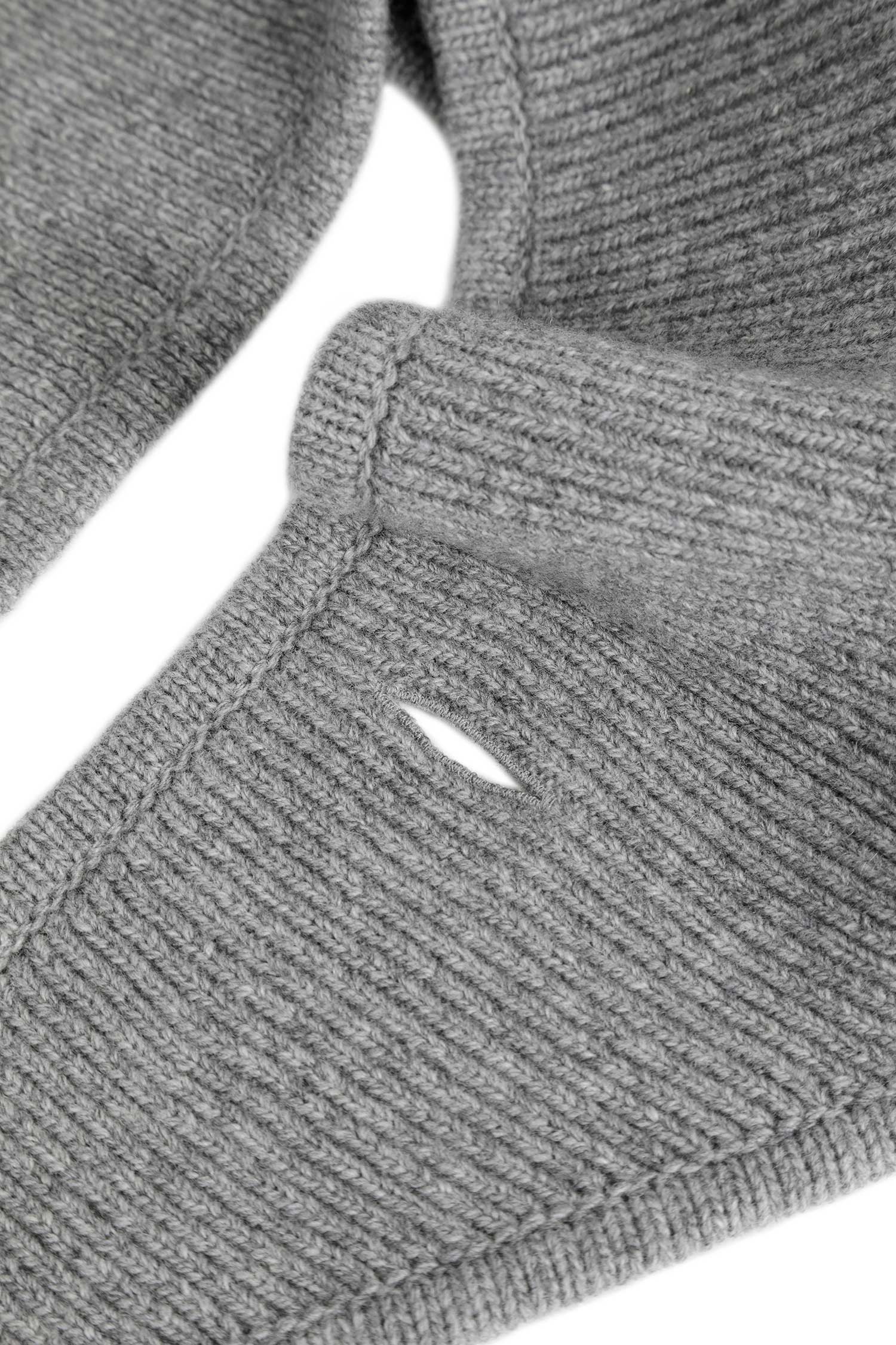 MIU MIU Logo Patch Knitted Scarft woman