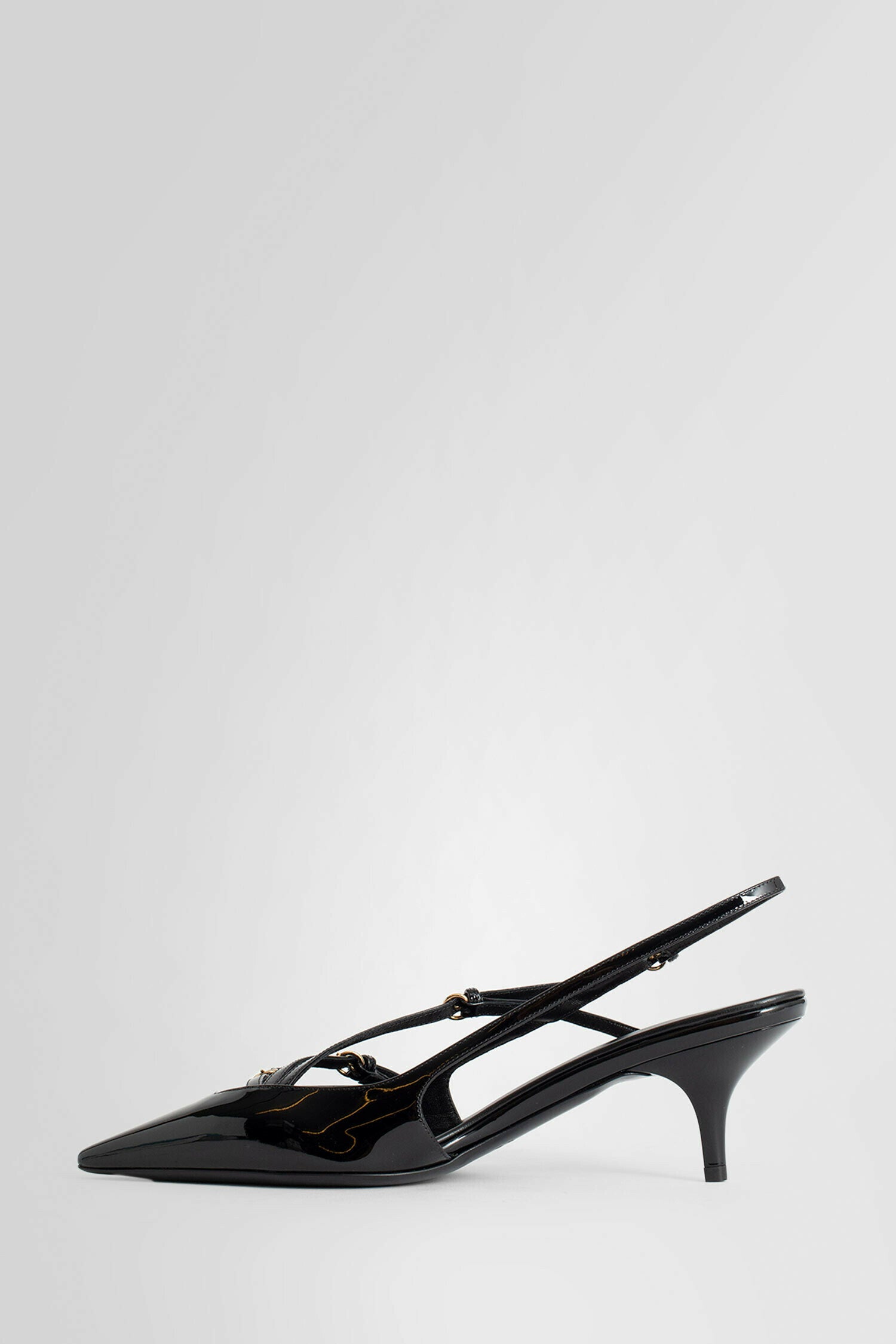 MIU MIU WOMAN BLACK PUMPS