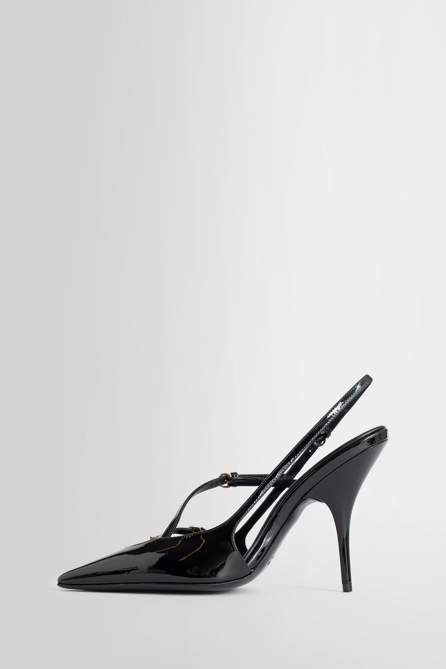 MIU MIU WOMAN BLACK PUMPS