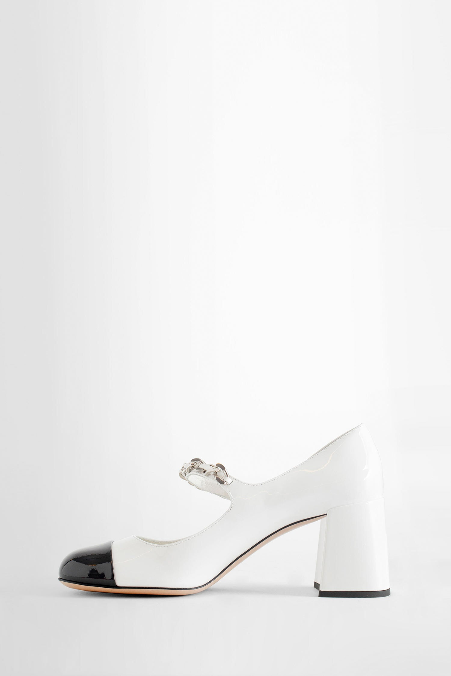 MIU MIU WOMAN BLACK&WHITE PUMPS