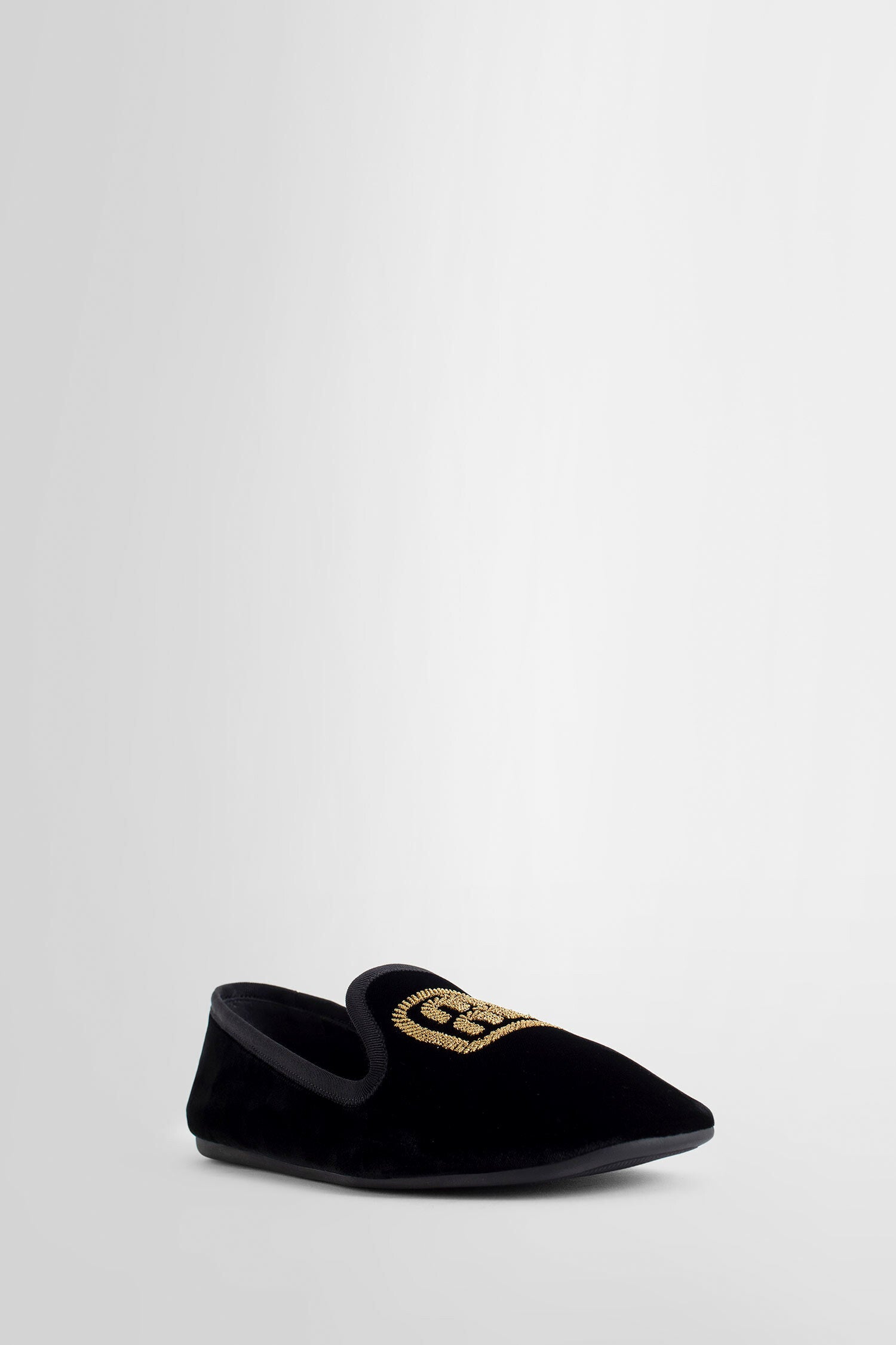 MIU MIU WOMAN BLACK FLATS