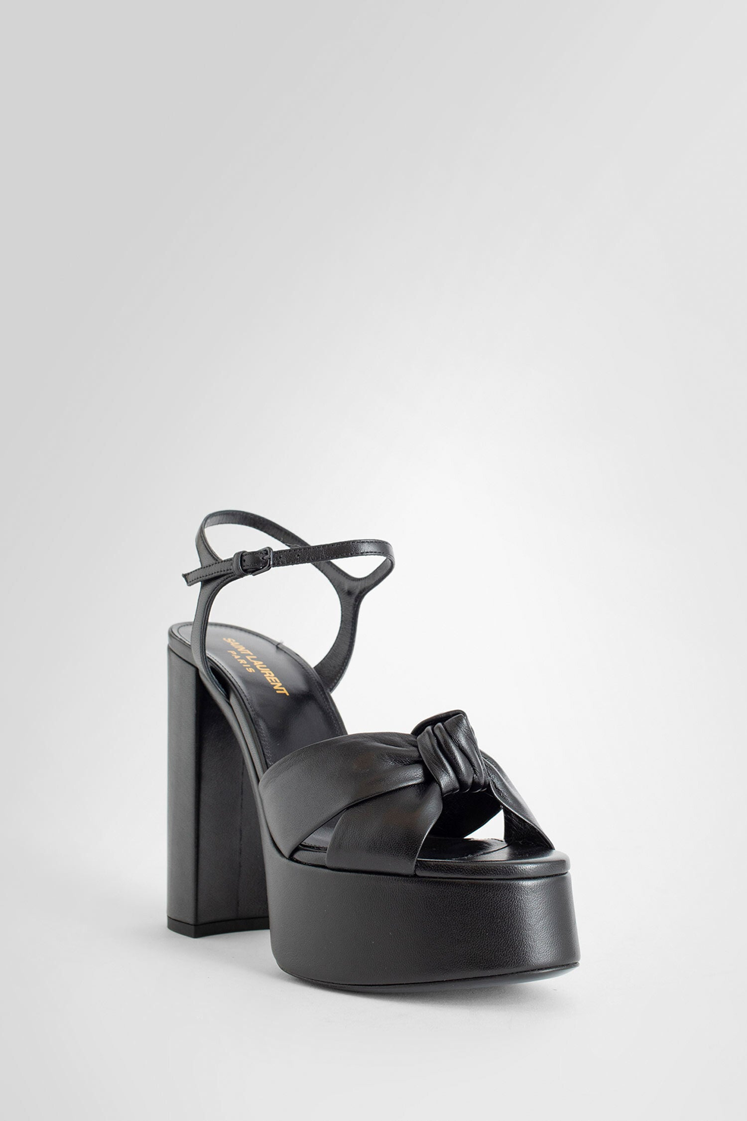 SAINT LAURENT WOMAN BLACK SANDALS