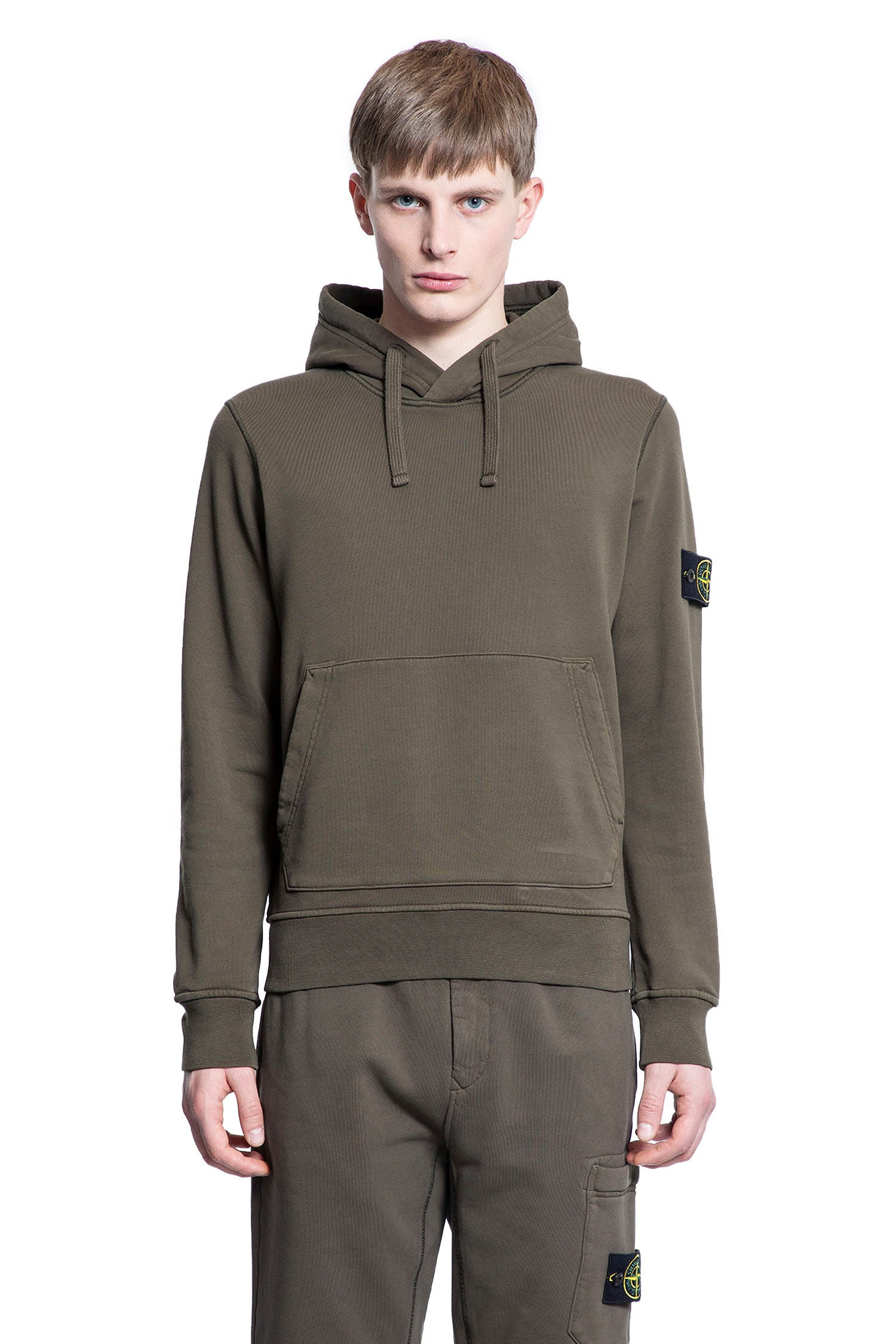 STONE ISLAND MAN GREEN SHORTS & SKIRTS