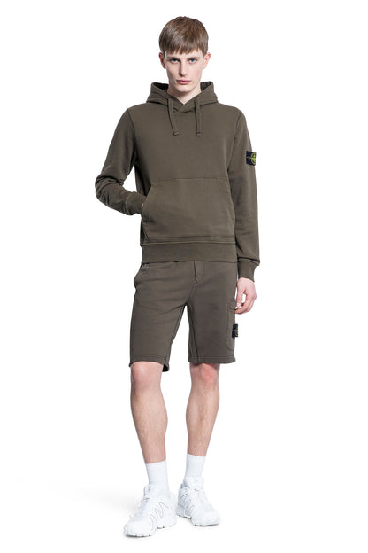 STONE ISLAND MAN GREEN SHORTS & SKIRTS