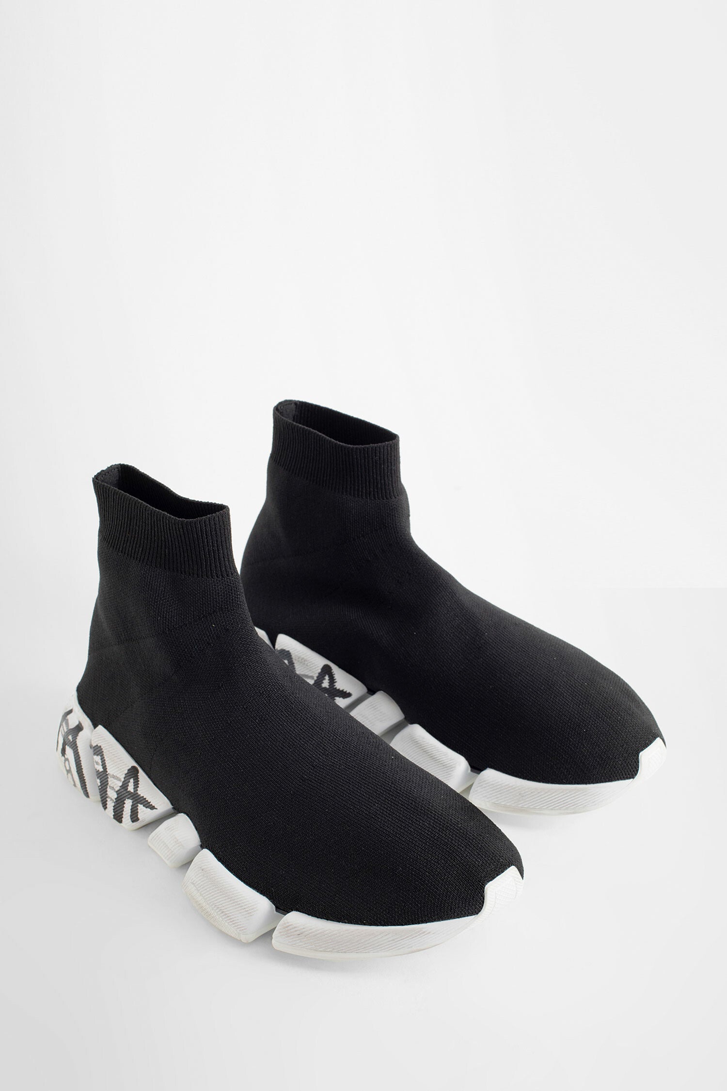 BALENCIAGA MAN BLACK SNEAKERS