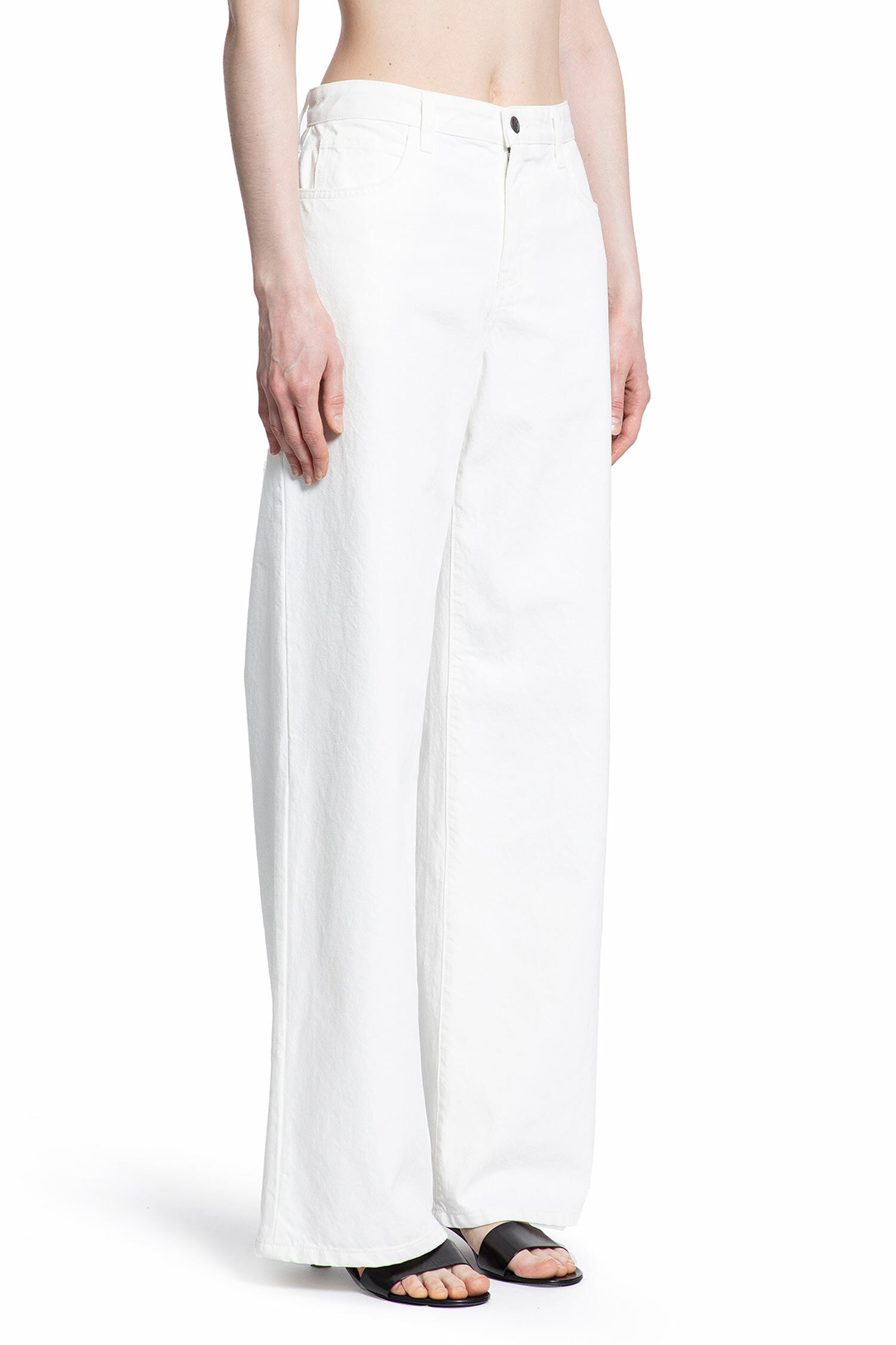 THE ROW WOMAN WHITE JEANS