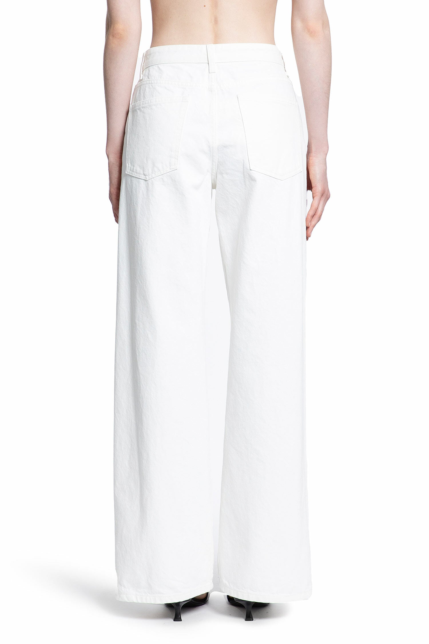 THE ROW WOMAN WHITE JEANS