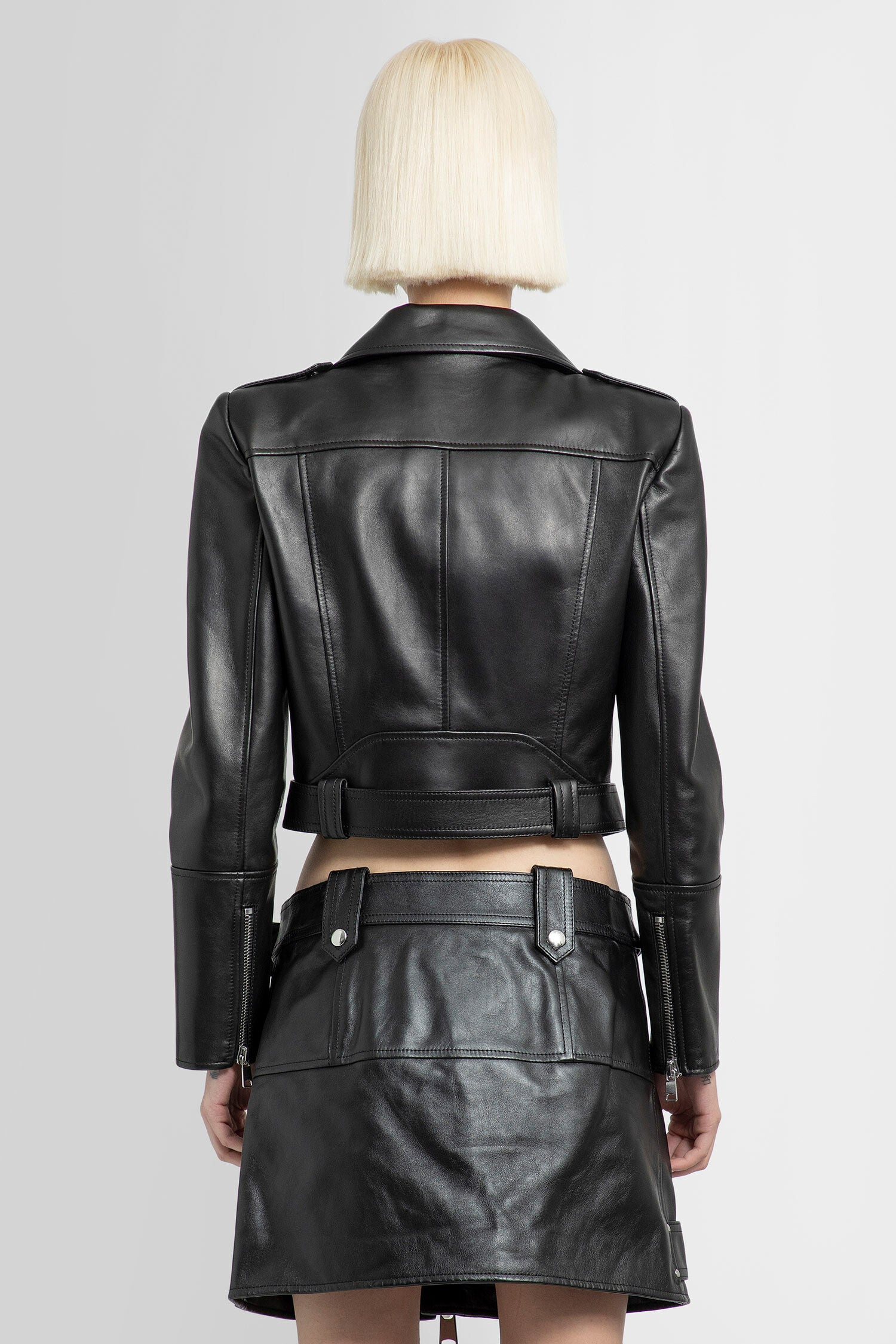 ALEXANDER MCQUEEN WOMAN BLACK JACKETS