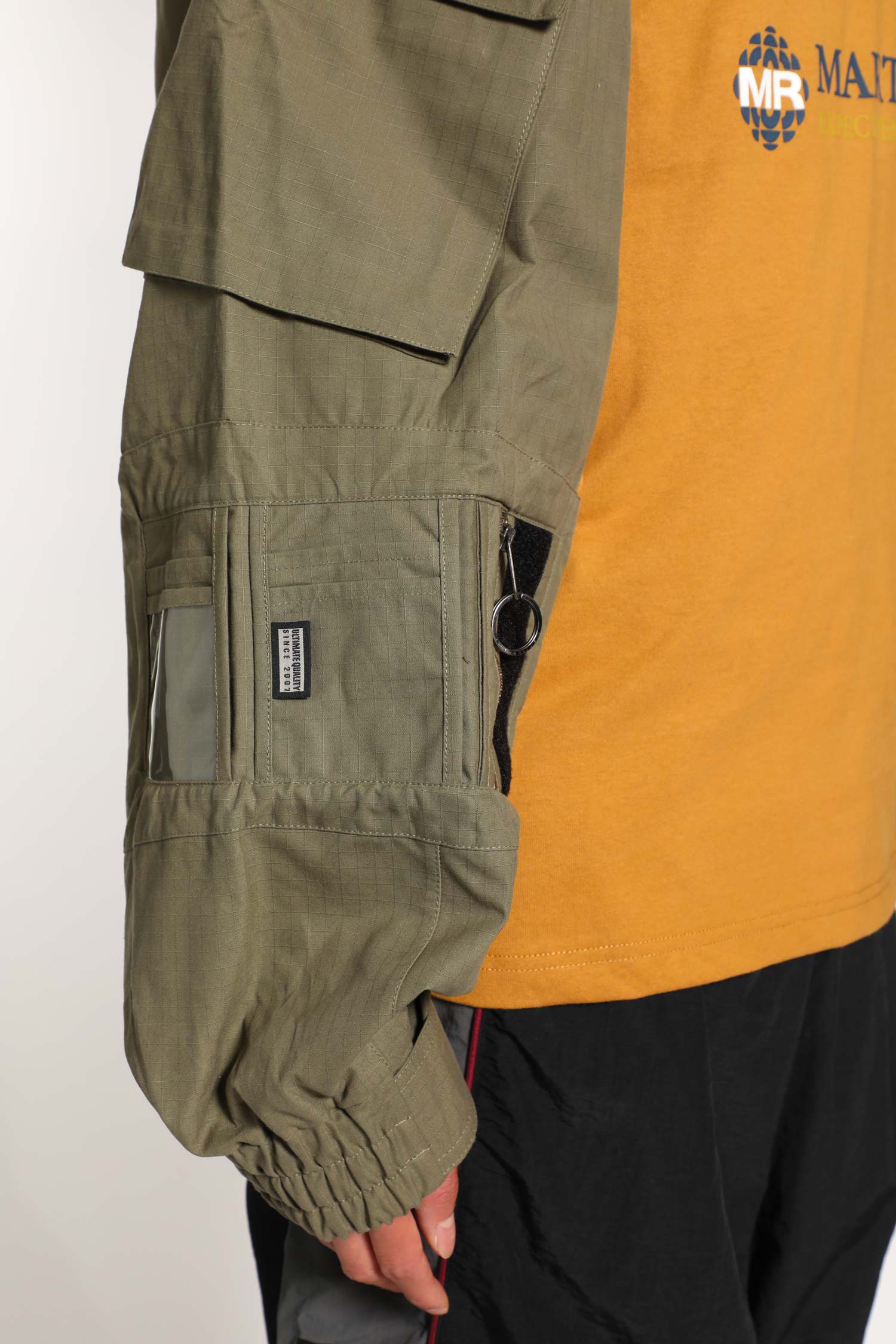 Shrunken Utility Sleeve Shirt