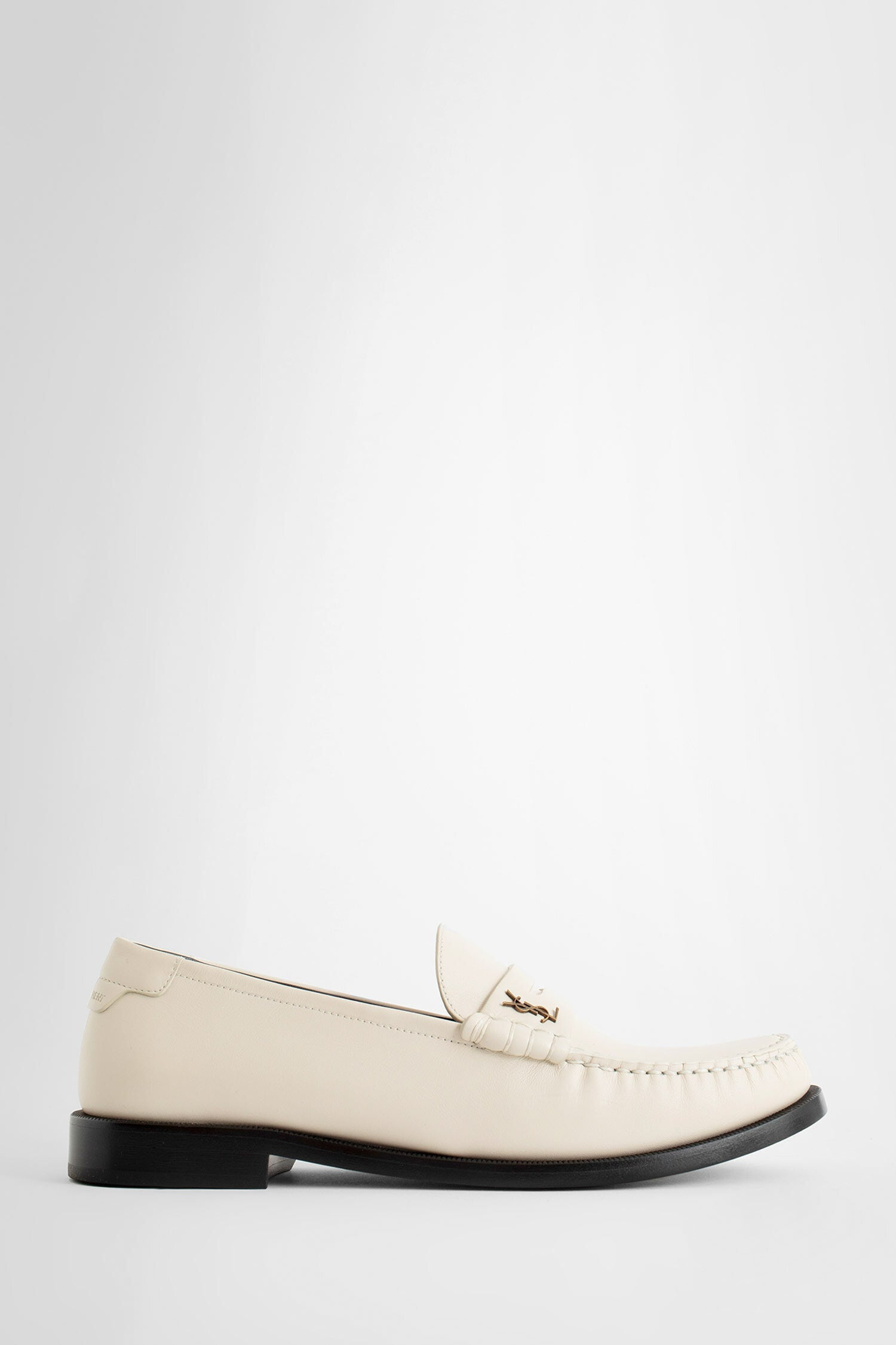 SAINT LAURENT WOMAN OFF-WHITE LOAFERS & FLATS