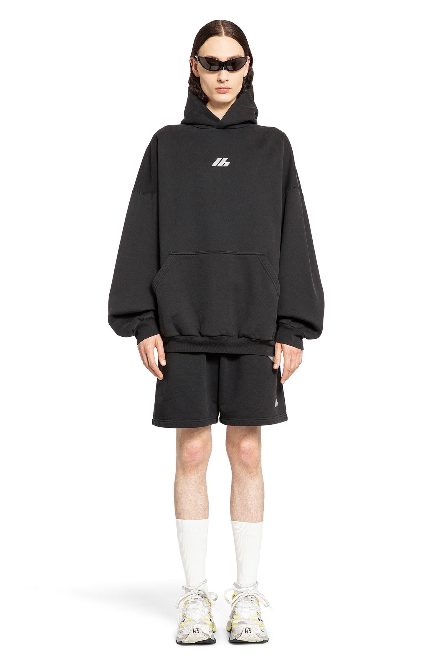 BALENCIAGA MAN BLACK SHORTS