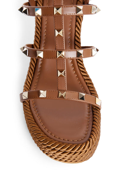 VALENTINO WOMAN BROWN SANDALS & SLIDES