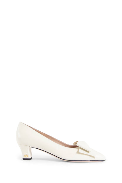 VALENTINO WOMAN OFF-WHITE PUMPS