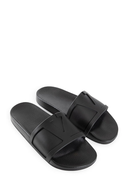 VALENTINO MAN BLACK SANDALS & SLIDES