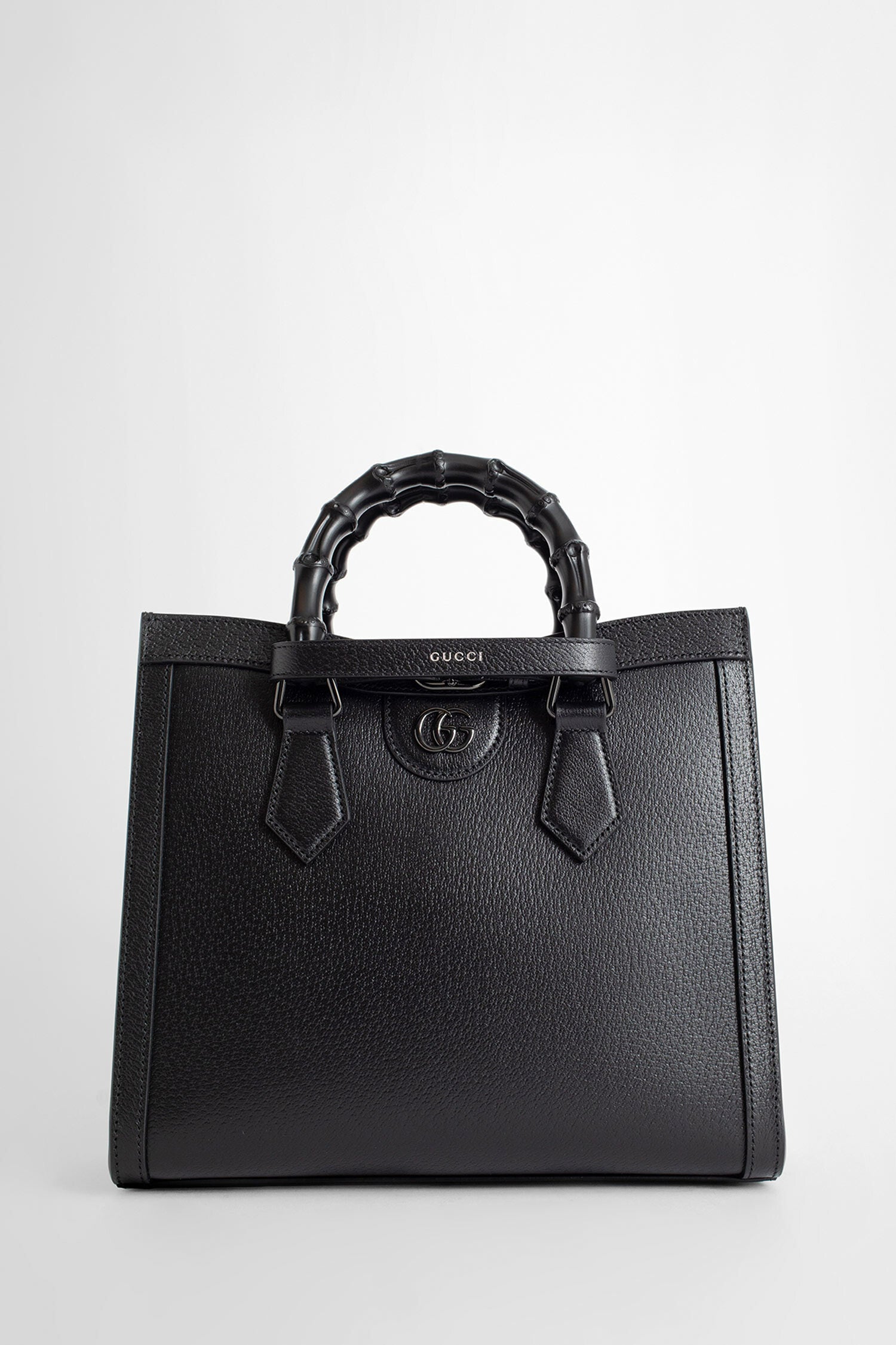 GUCCI WOMAN BLACK TOP HANDLE BAGS