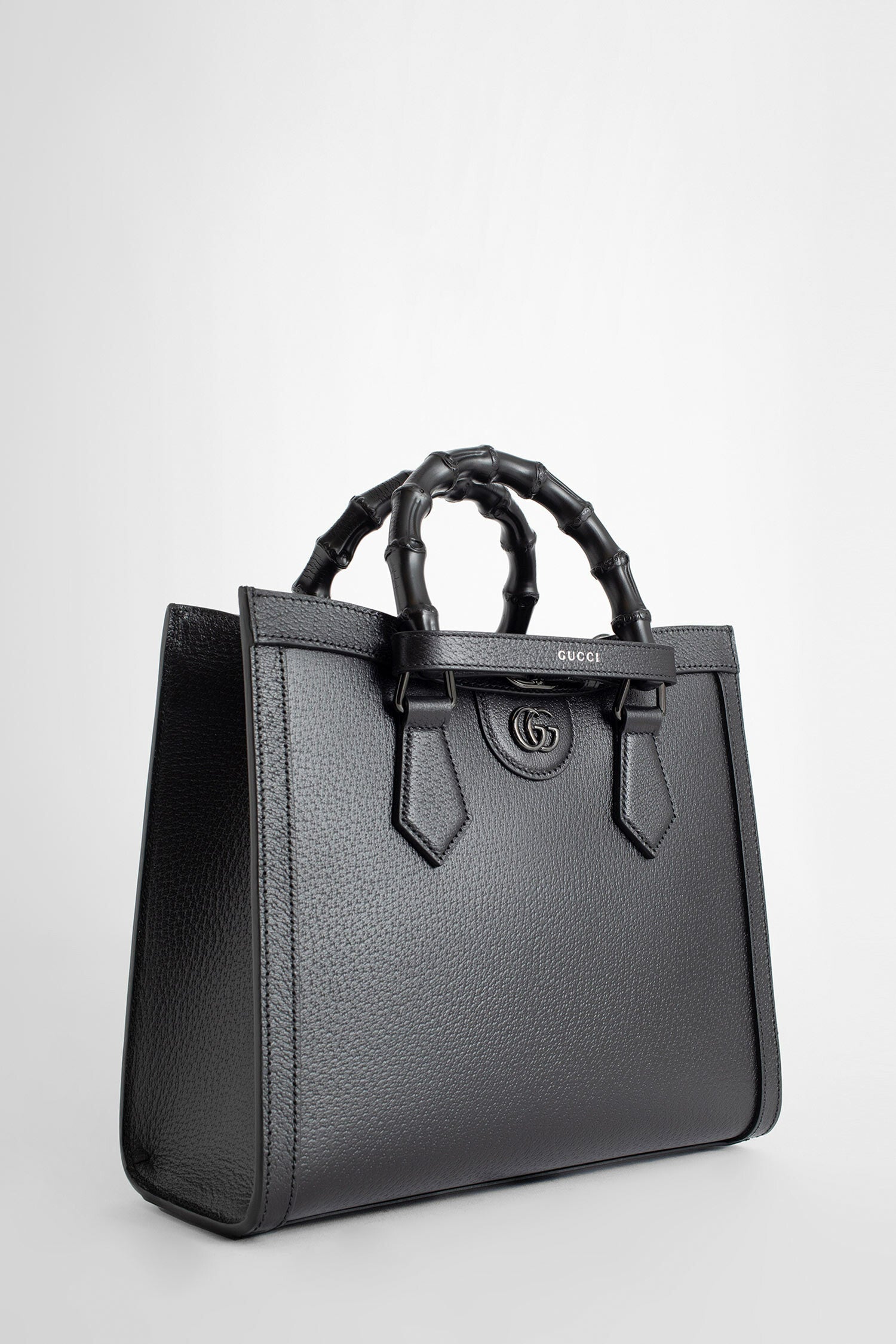 GUCCI WOMAN BLACK TOP HANDLE BAGS