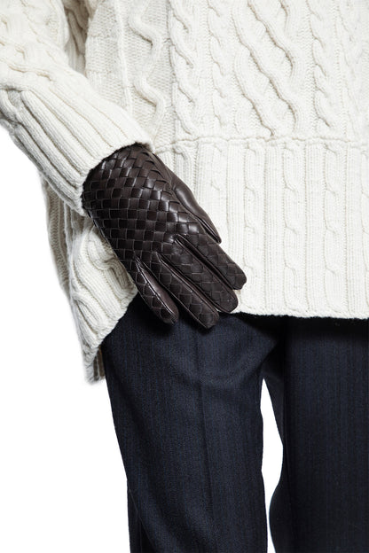 BOTTEGA VENETA WOMAN BROWN GLOVES