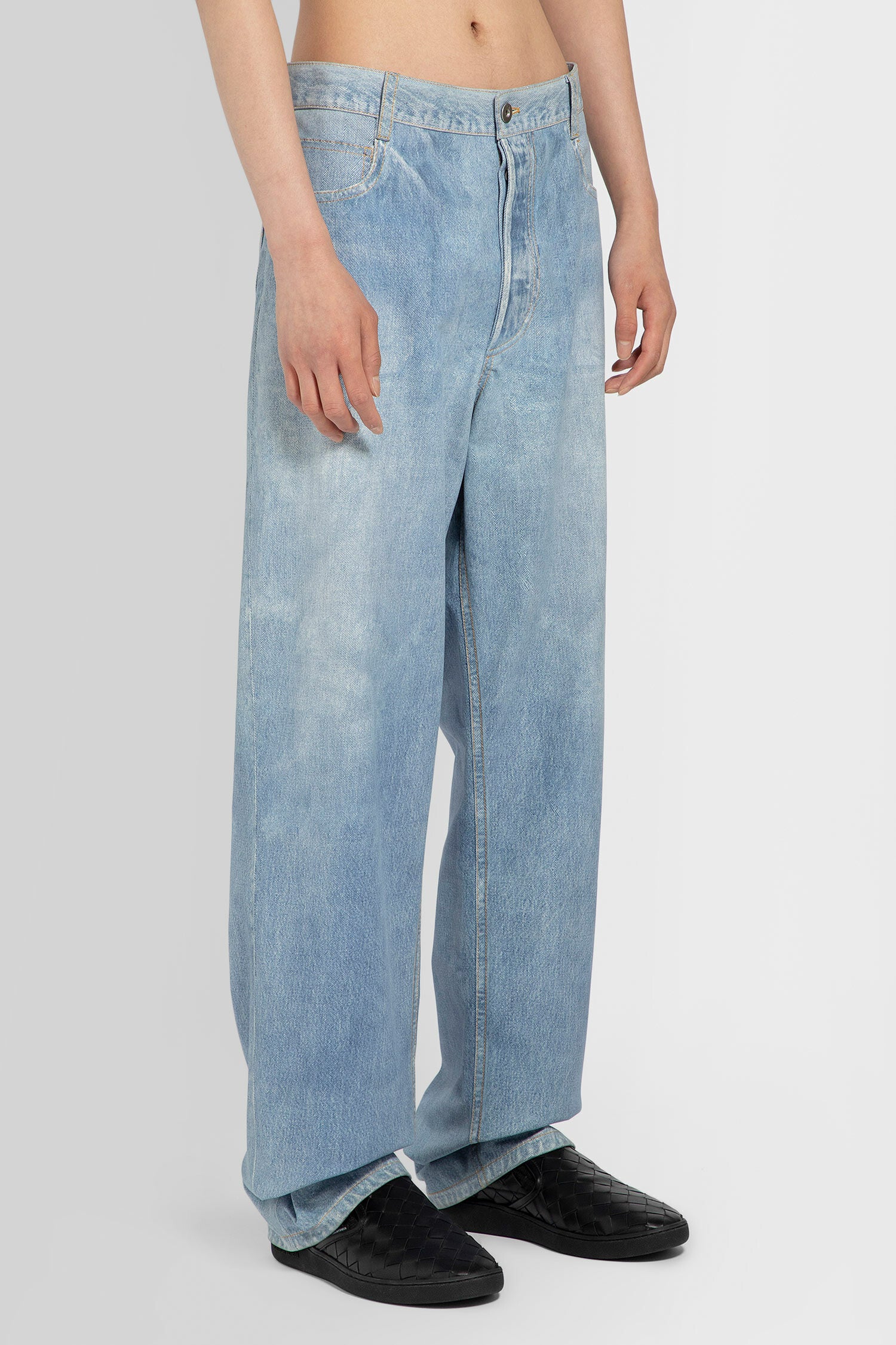 BOTTEGA VENETA MAN BLUE TROUSERS