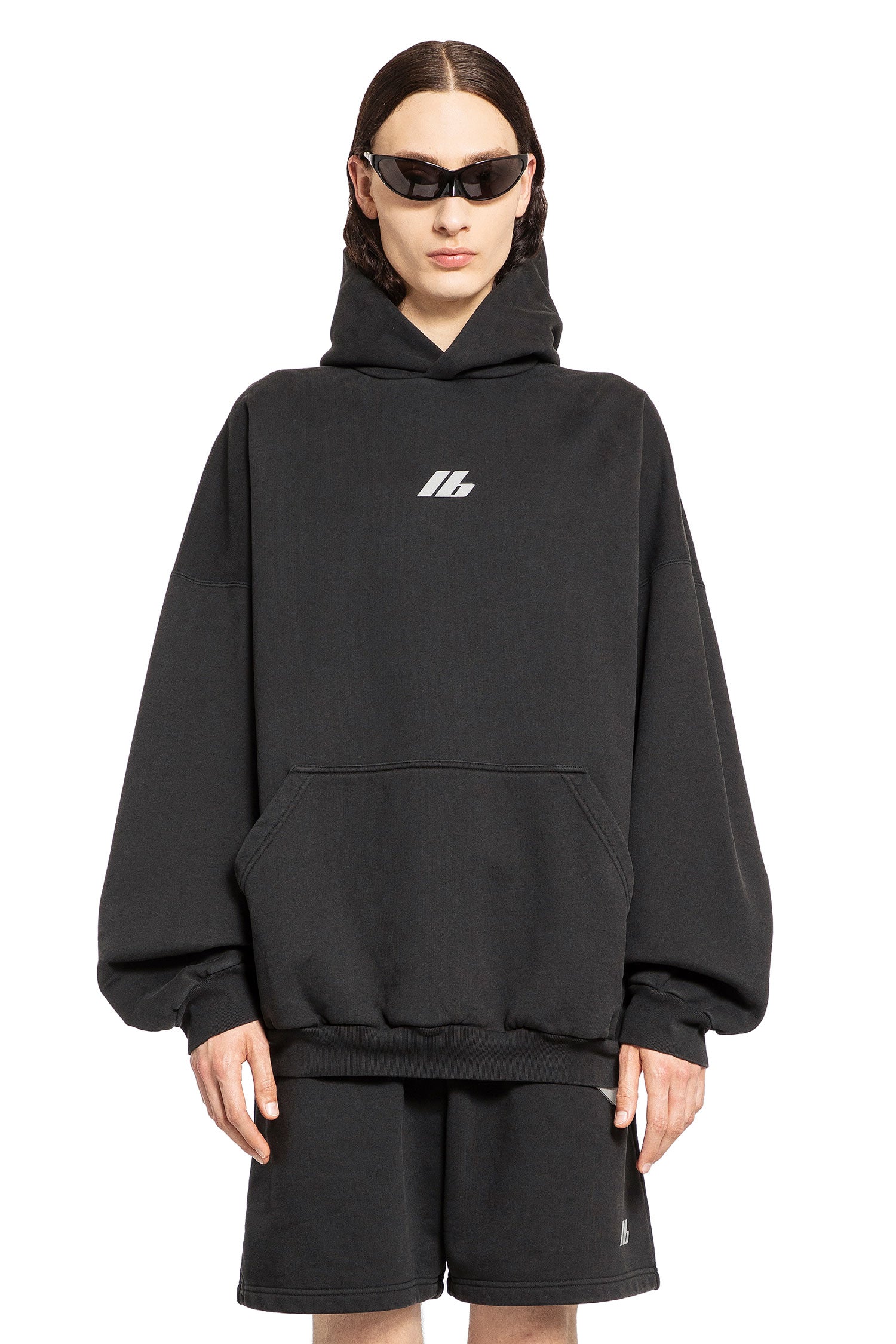 BALENCIAGA MAN BLACK SWEATSHIRTS