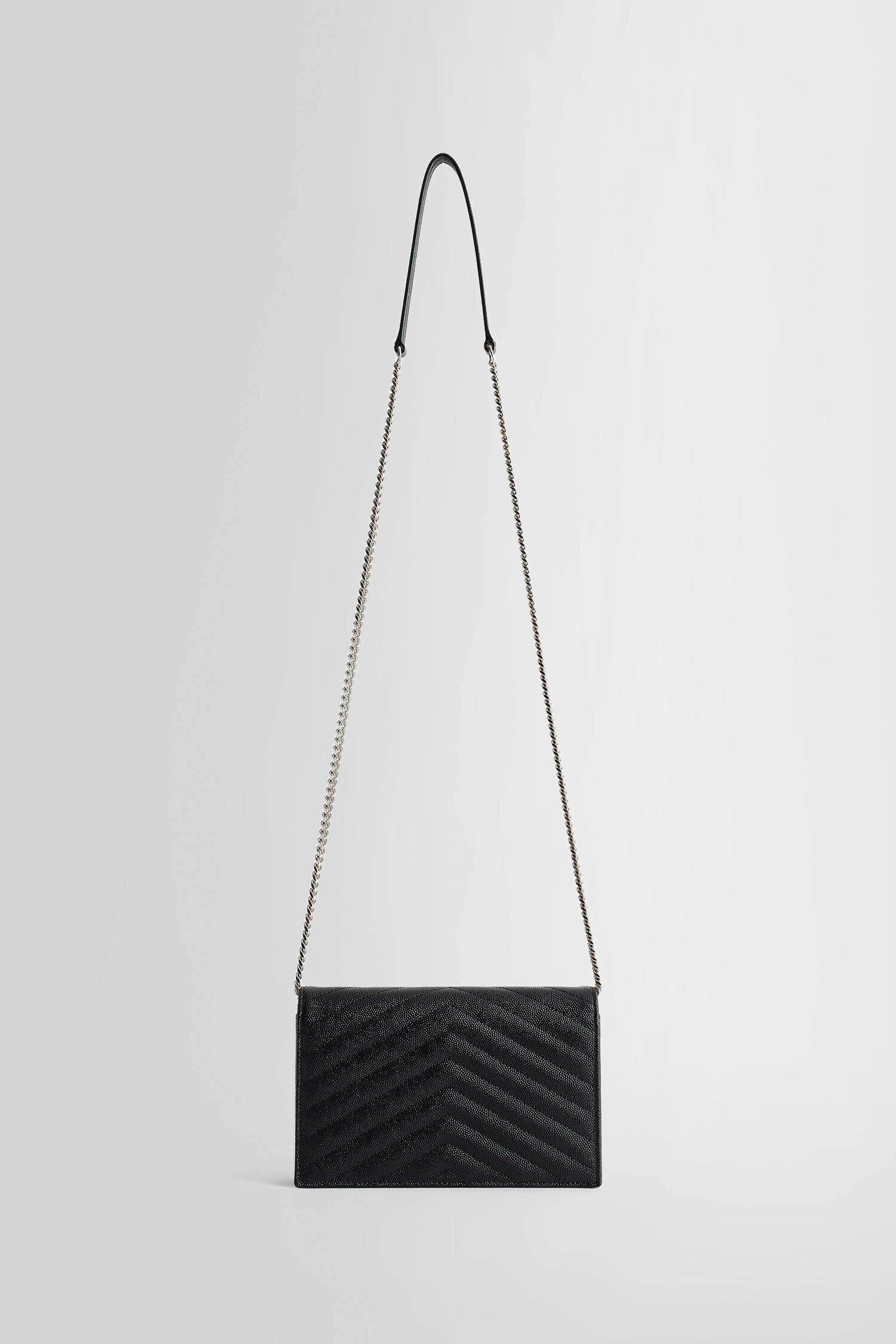 SAINT LAURENT WOMAN BLACK SHOULDER BAGS