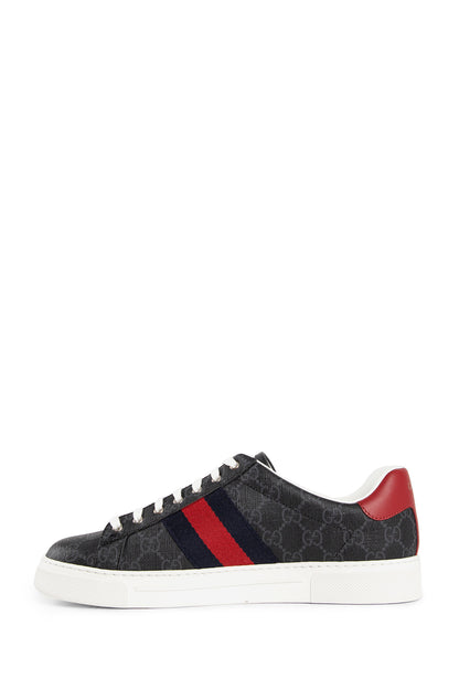 Ace Sneakers