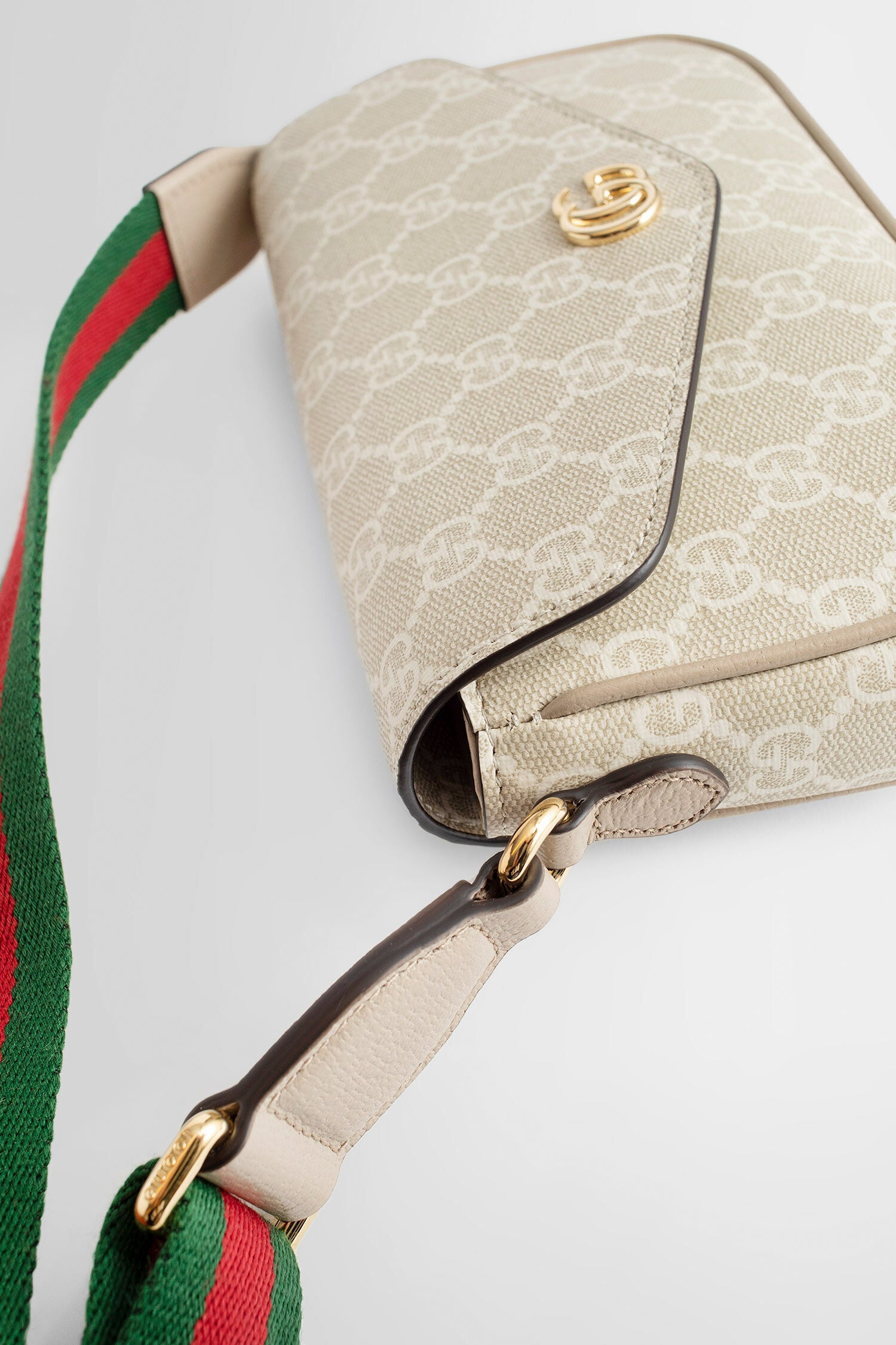 GUCCI WOMAN BEIGE CROSSBODY BAGS