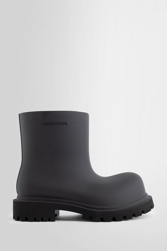 BALENCIAGA WOMAN BLACK BOOTS