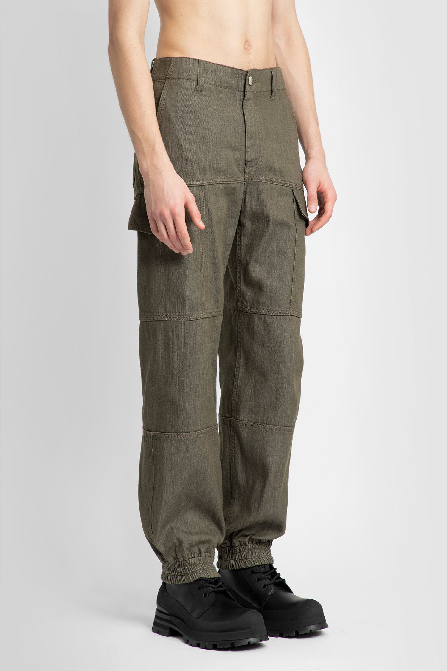 ALEXANDER MCQUEEN MAN GREEN TROUSERS