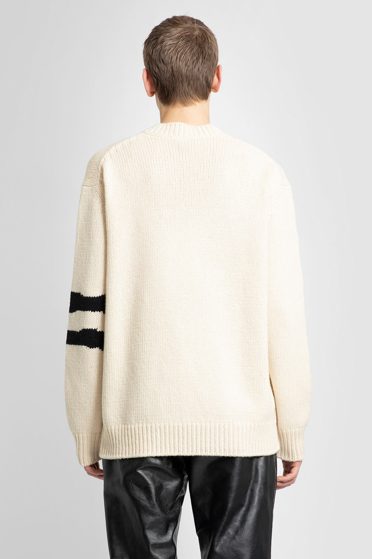 ALEXANDER MCQUEEN MAN BEIGE KNITWEAR