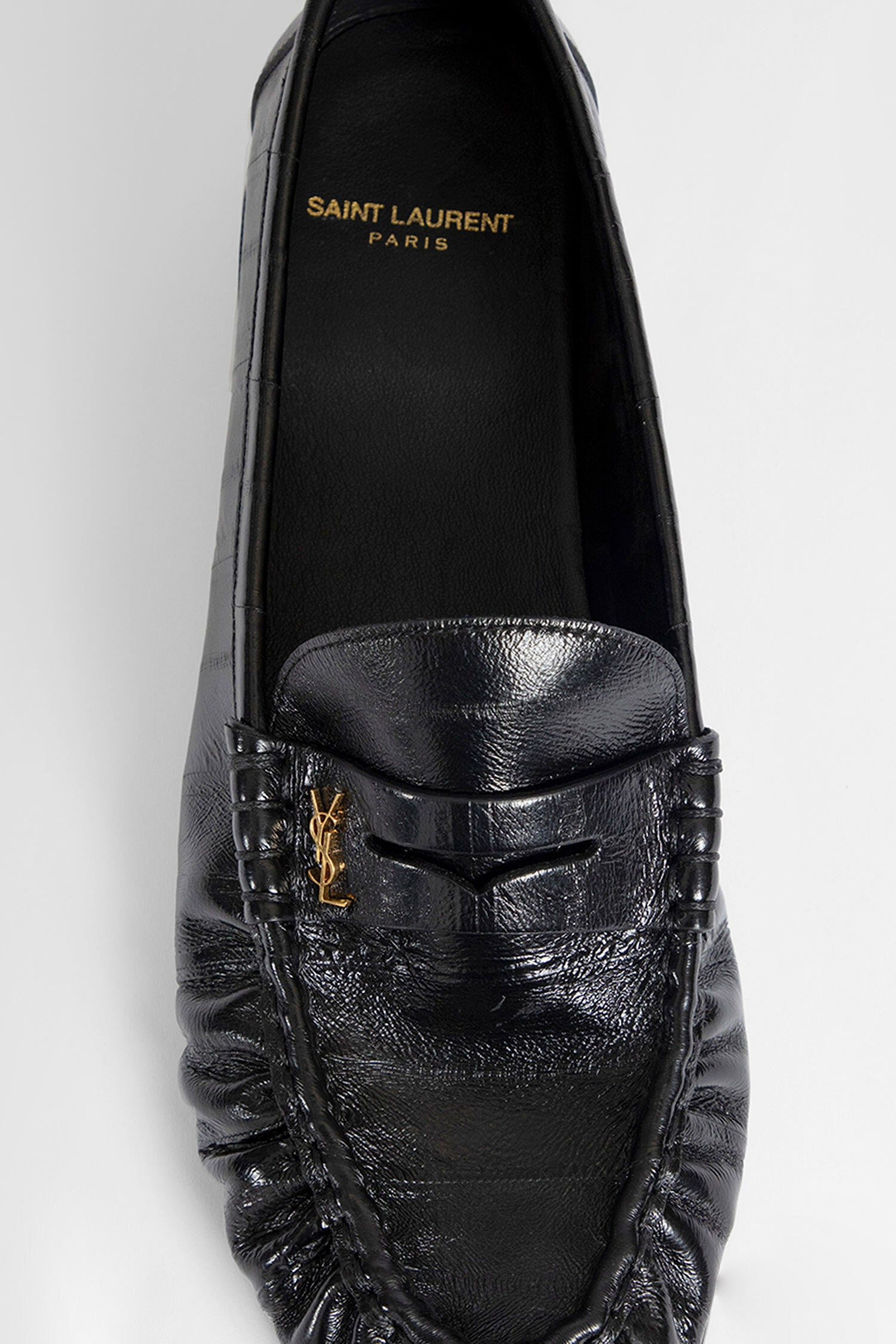 SAINT LAURENT MAN BLACK LOAFERS