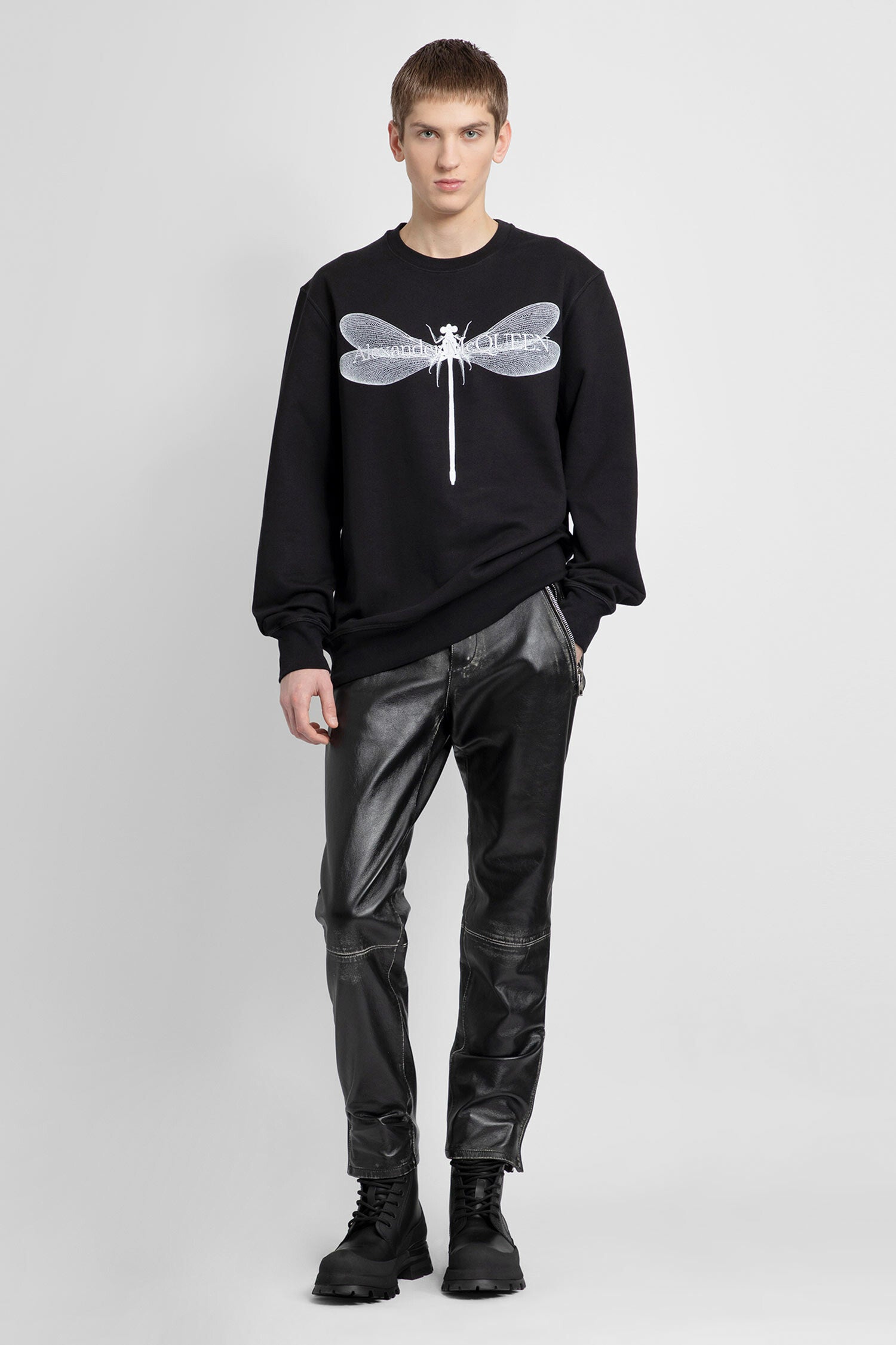 ALEXANDER MCQUEEN MAN BLACK SWEATSHIRTS