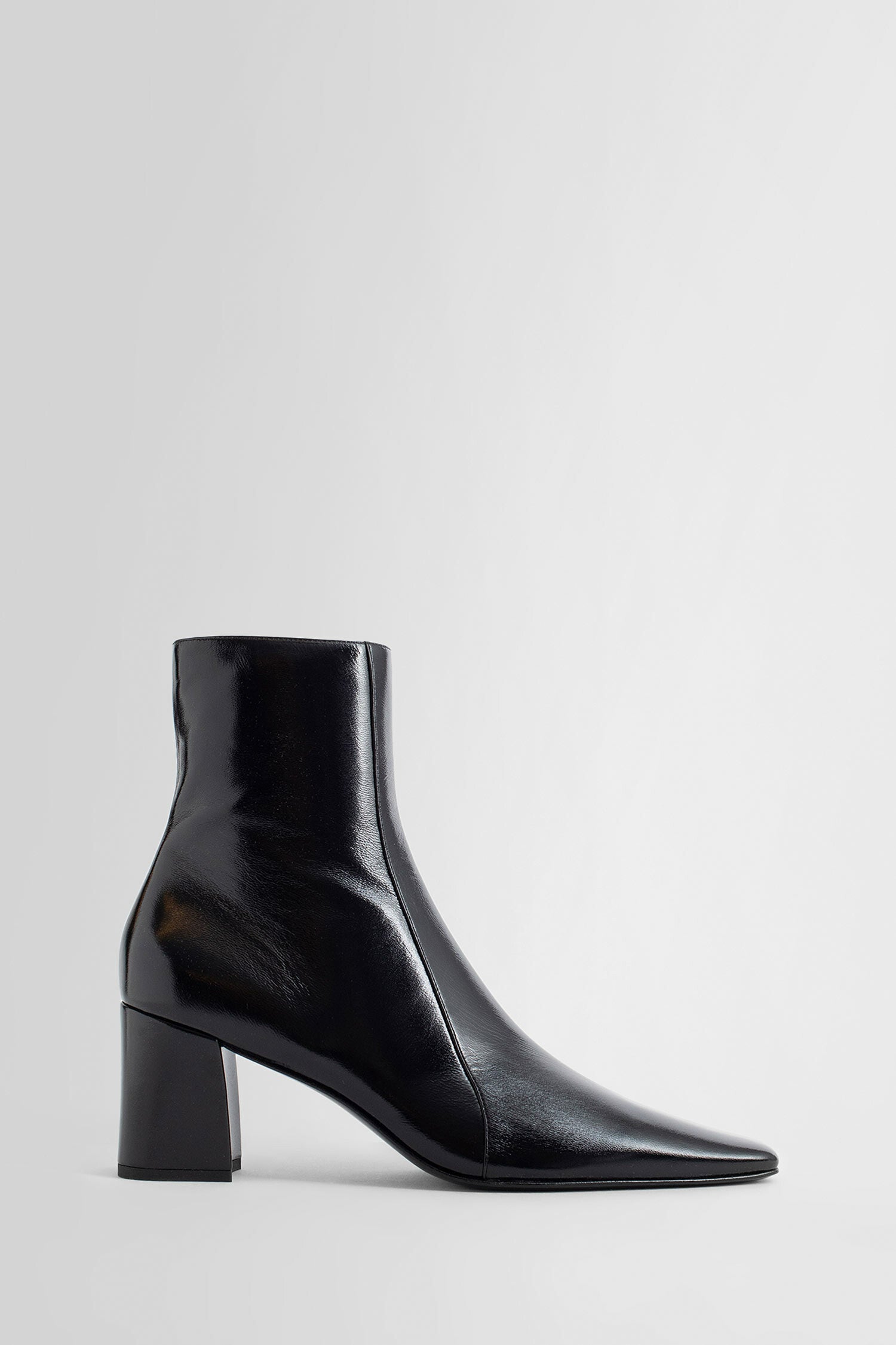 SAINT LAURENT MAN BLACK BOOTS