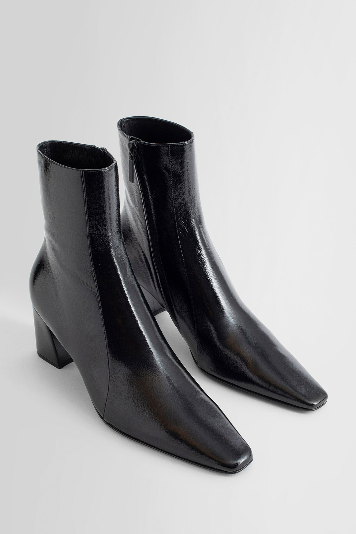 SAINT LAURENT MAN BLACK BOOTS