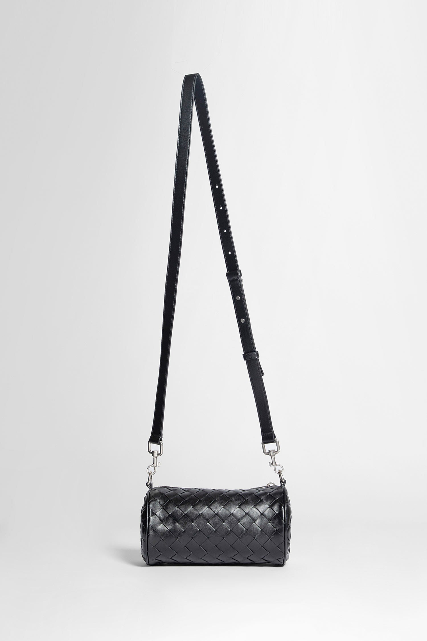 BOTTEGA VENETA MAN BLACK CROSSBODY BAGS