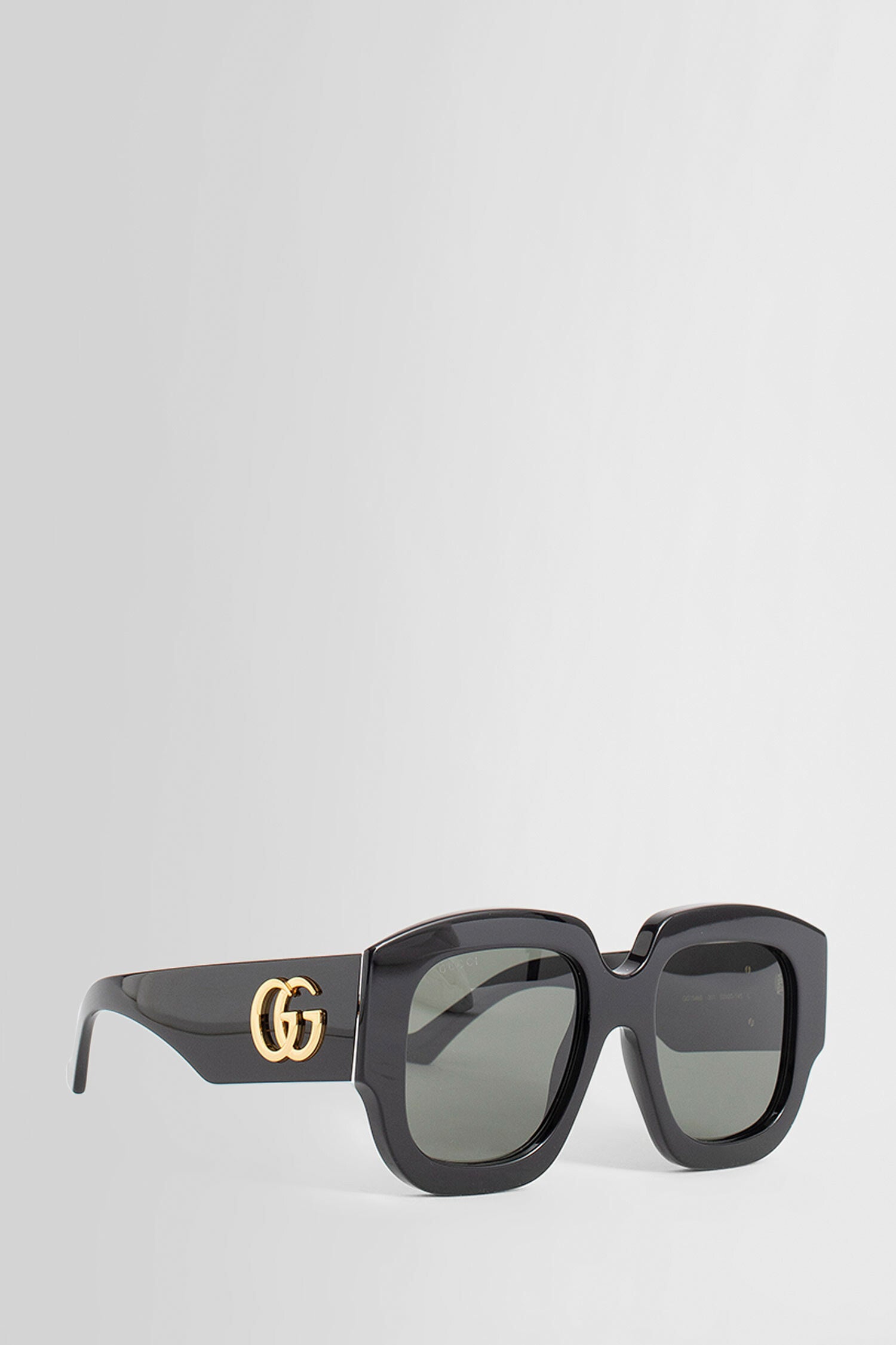 GUCCI WOMAN BLACK EYEWEAR