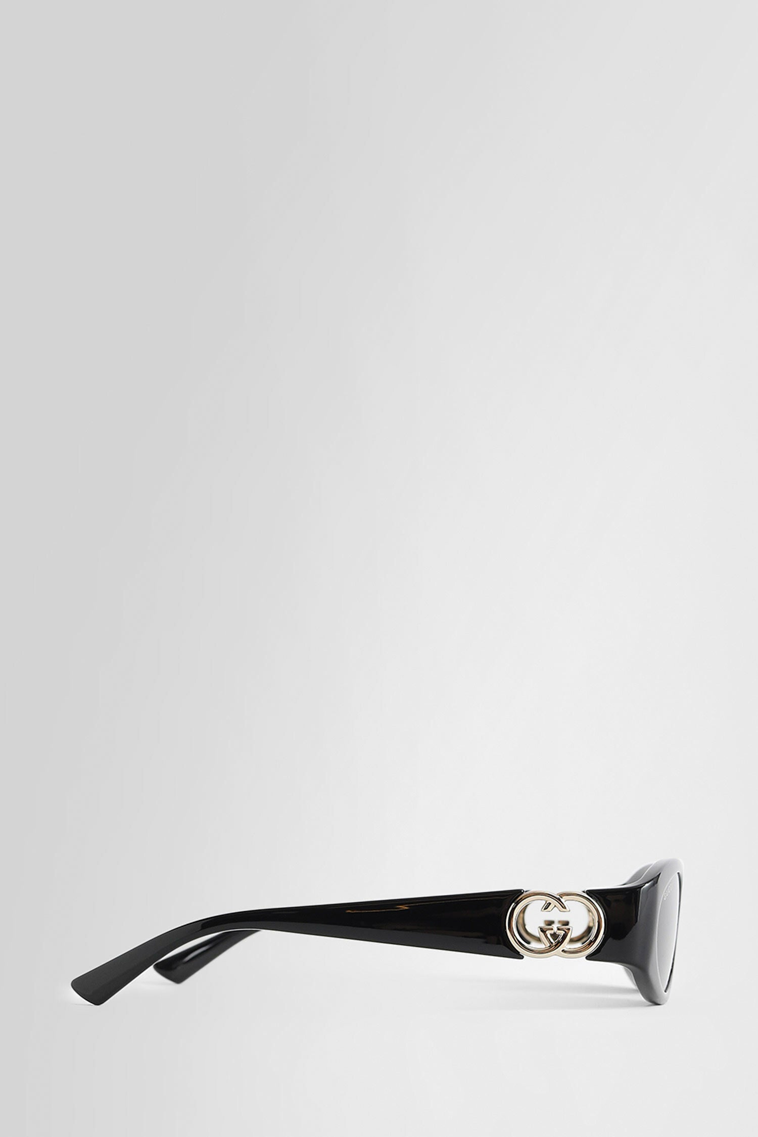 GUCCI WOMAN BLACK EYEWEAR