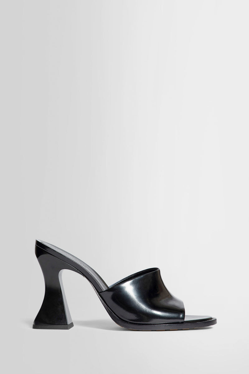 Leather Cha-Cha Mule - Antonioli.eu