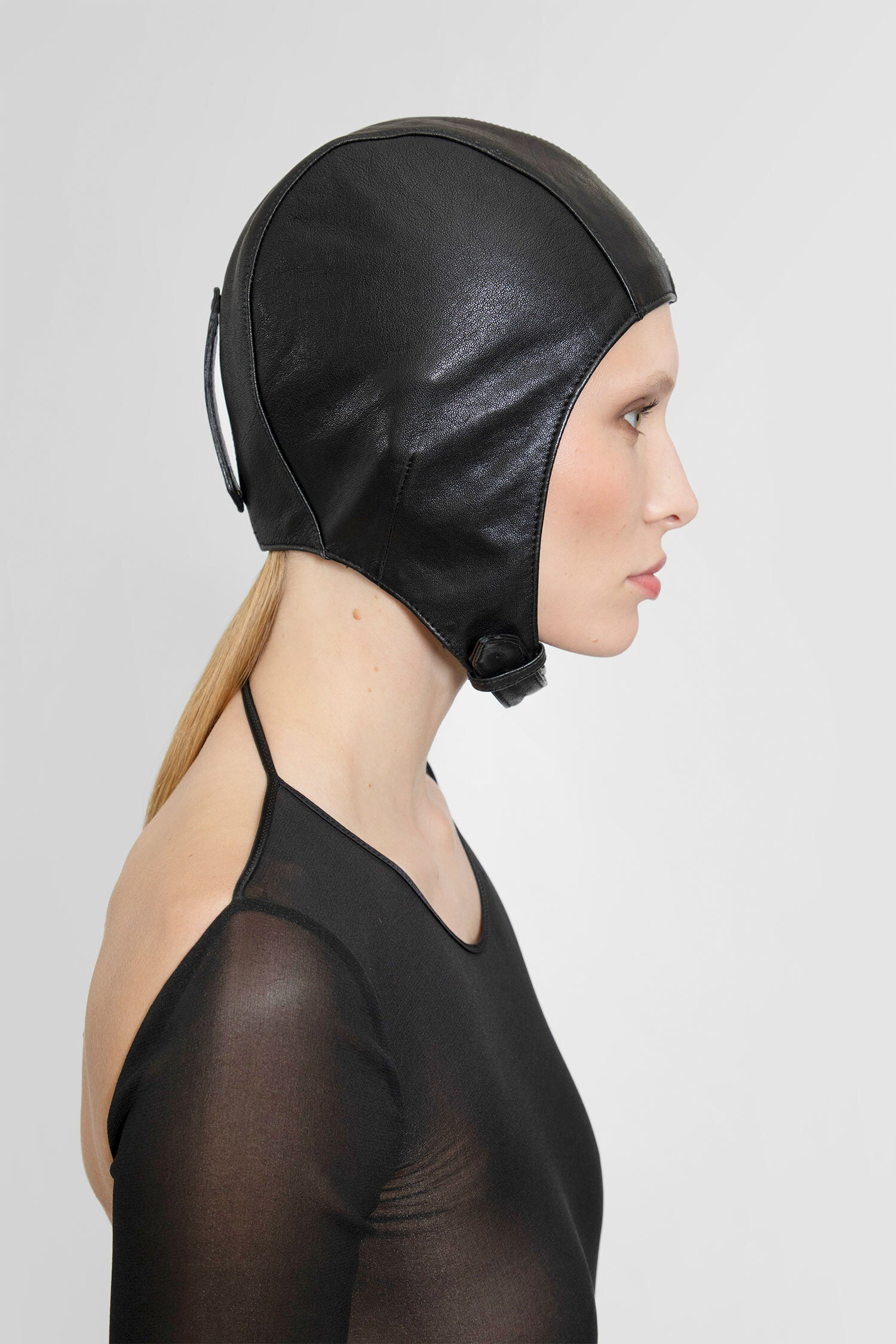 SAINT LAURENT WOMAN BLACK HATS