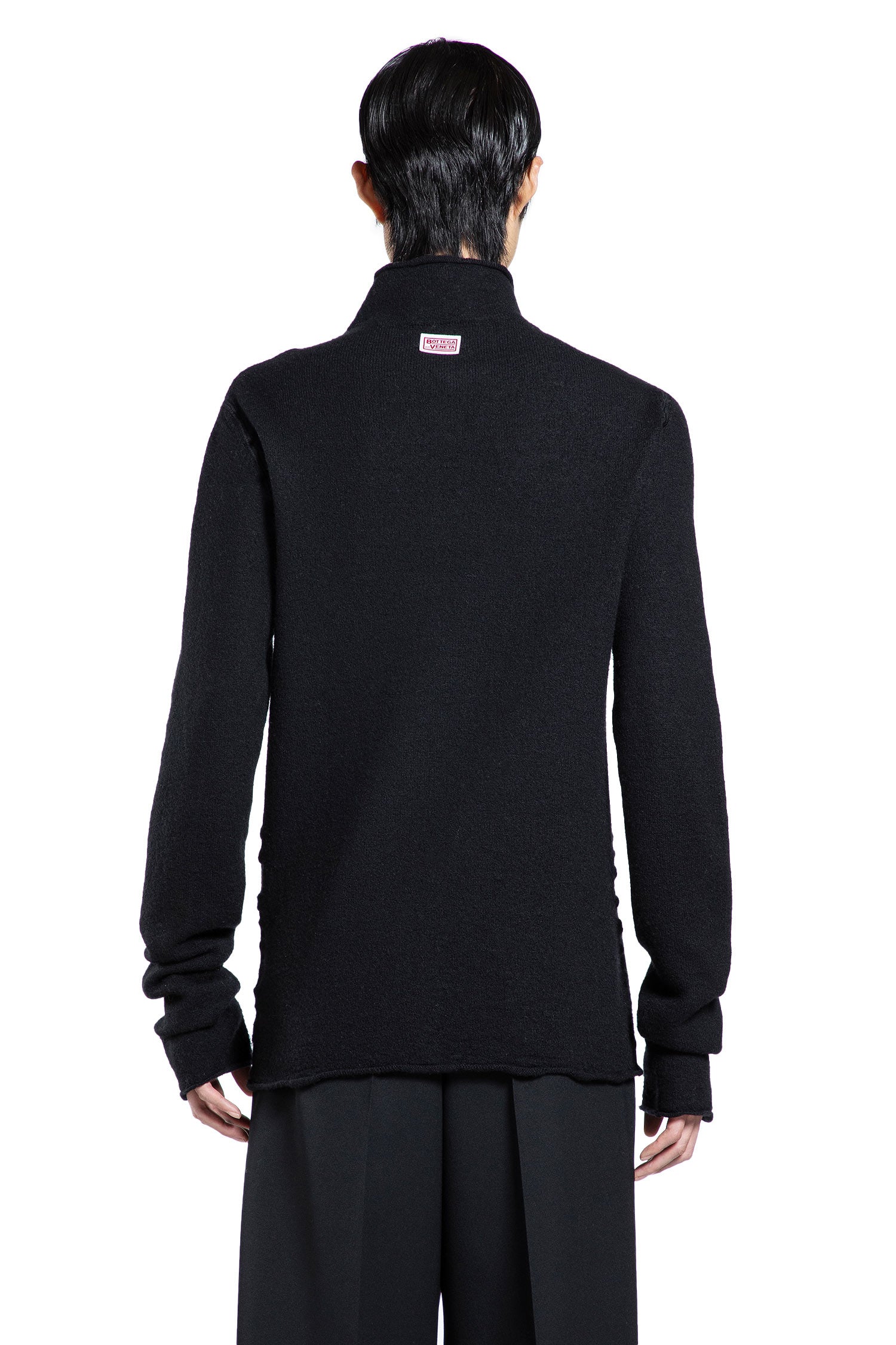 BOTTEGA VENETA MAN BLACK KNITWEAR